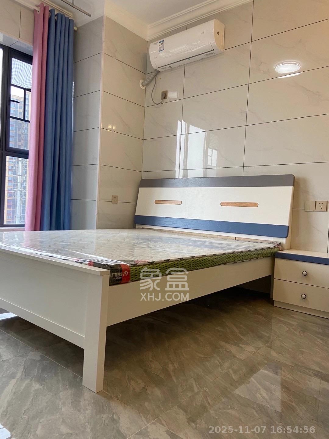 中南国际眼镜城（中伟商业中心）  1室1厅1卫    1200.0元/月室内图