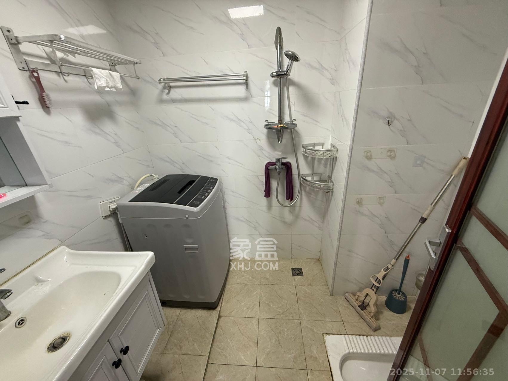 金科时代中心 2室1厅1卫 1600.0元/月 金科时代中心 2室1厅1卫 1600.0元/月室内图