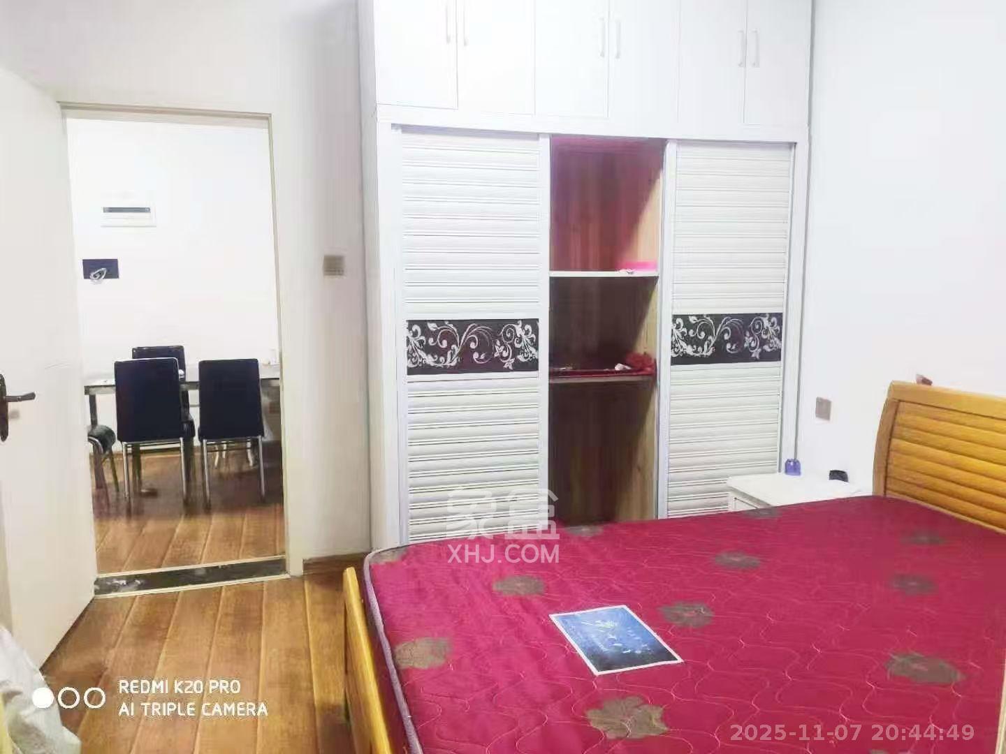 五矿万境水岸三期  2室2厅1卫    1800.0元/月