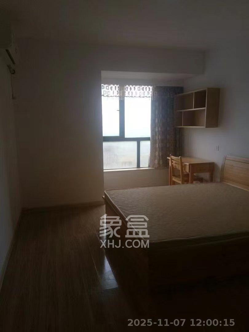 长大卧琥  1室1厅1卫    1200.0元/月室内图