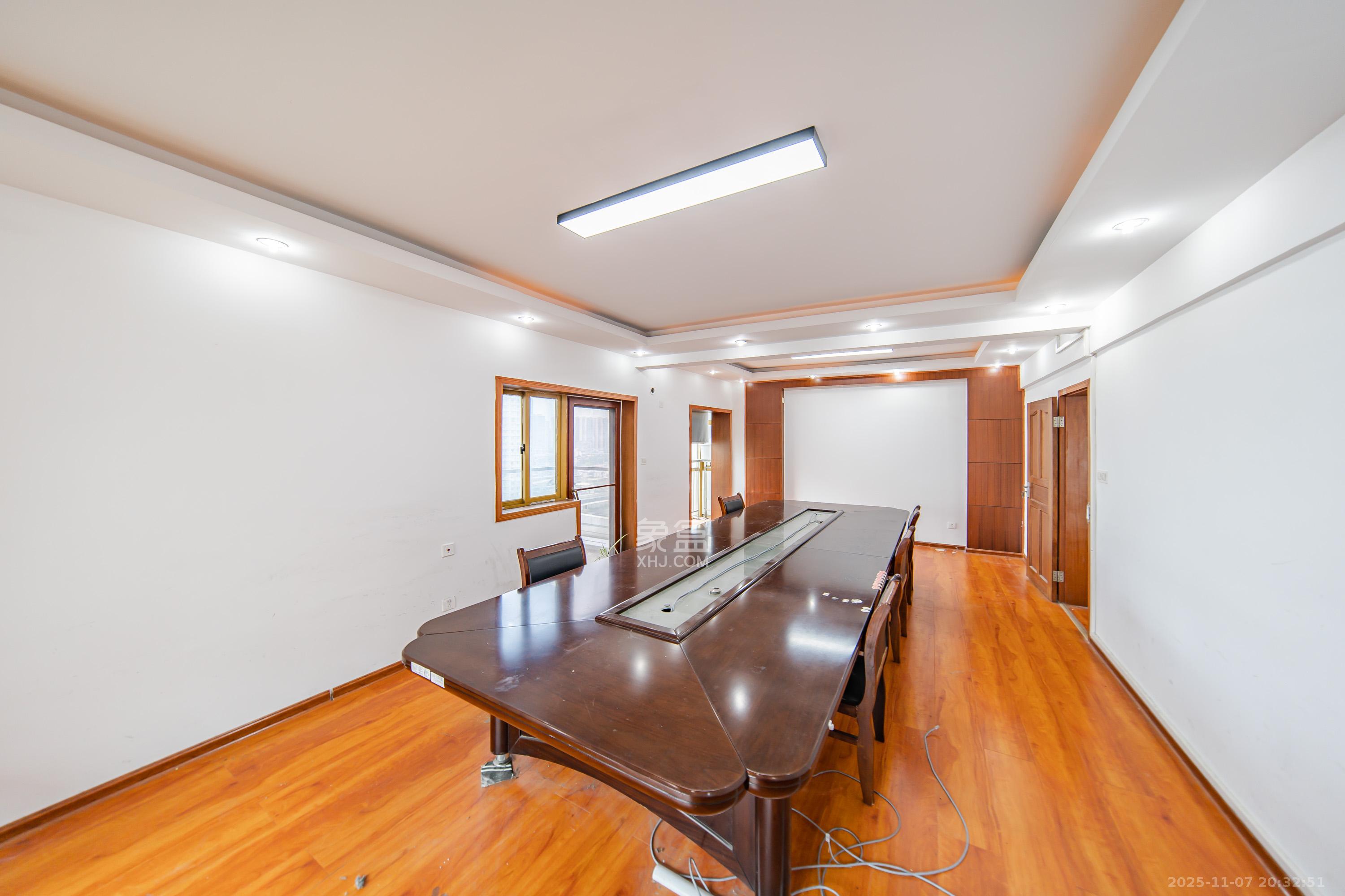 天健芙蓉盛世一期  2室1厅1卫    87.27万其他