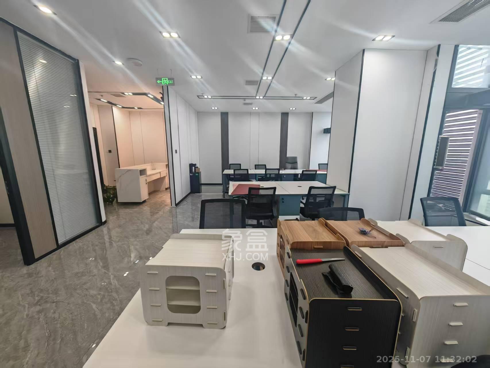 京武浪琴山三期(京武中心) 1室1厅1卫 8000.0元/月 京武浪琴山三期(京武中心) 1室1厅1卫 8000.0元/月室内图