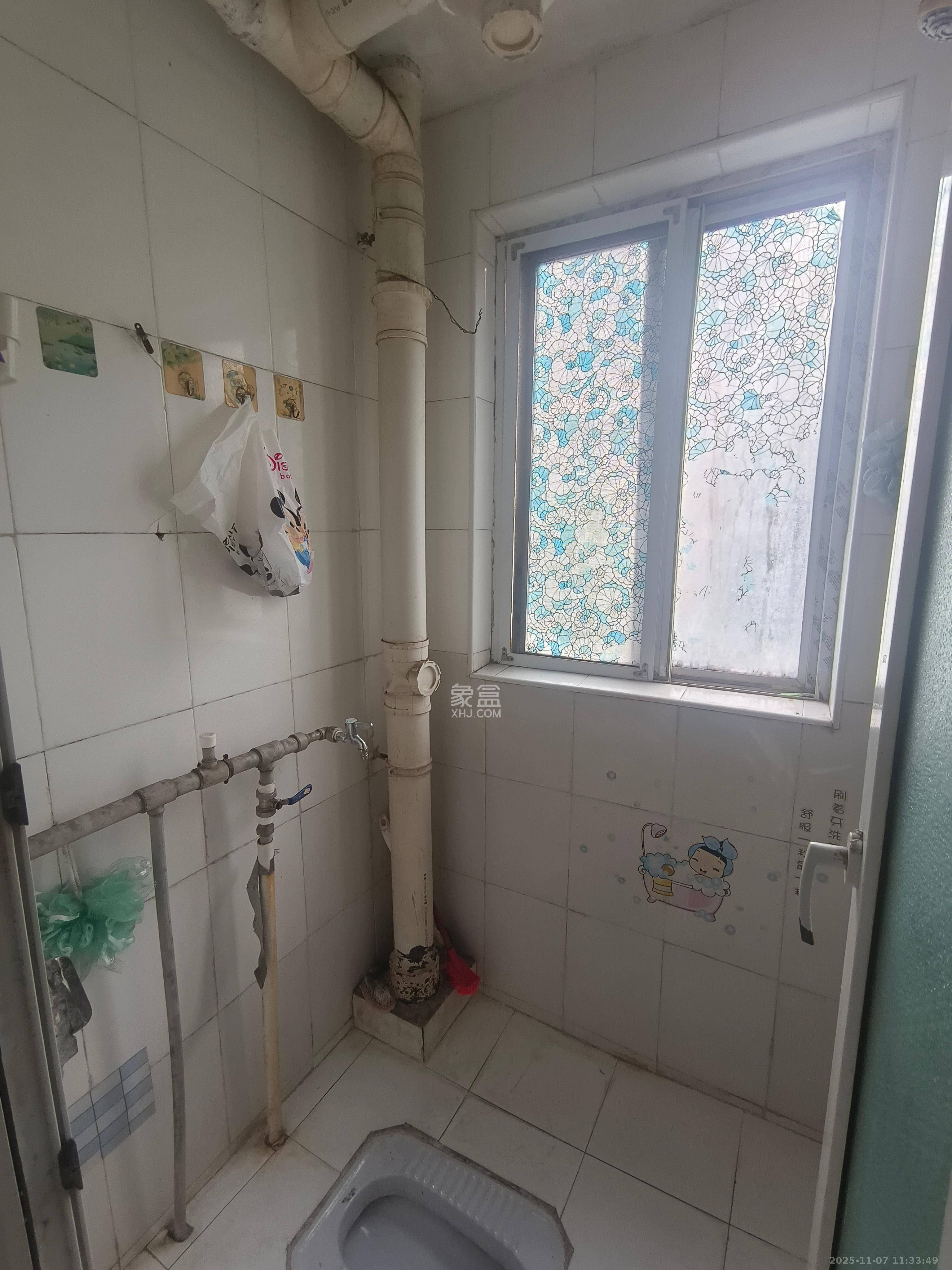 龙吉湾小区(龙瑞尚苑) 2室2厅1卫 1500.0元/月 龙吉湾小区(龙瑞尚苑) 2室2厅1卫 1500.0元/月室内图