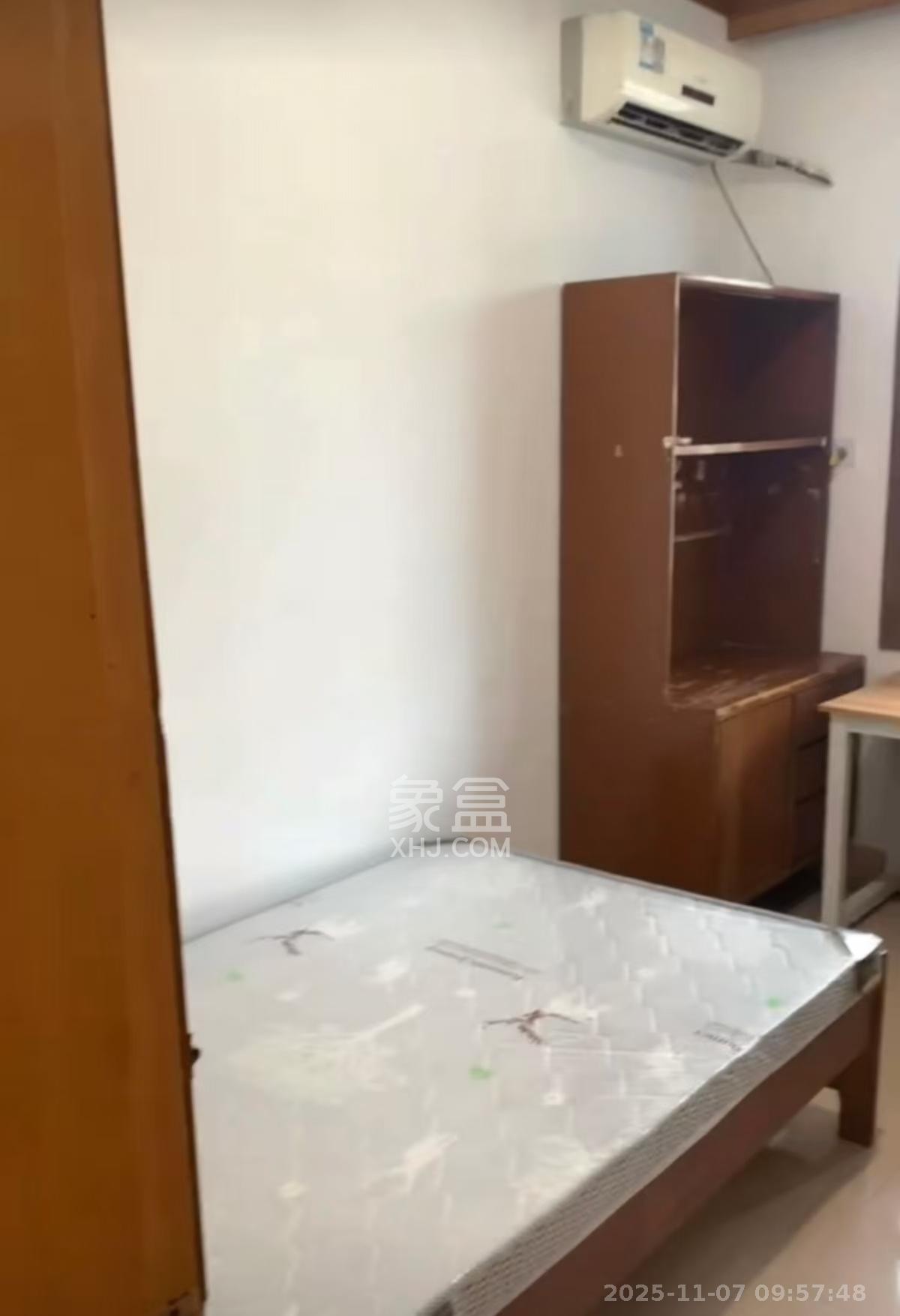 火车站邮政局宿舍  3室2厅1卫    1600.0元/月室内图