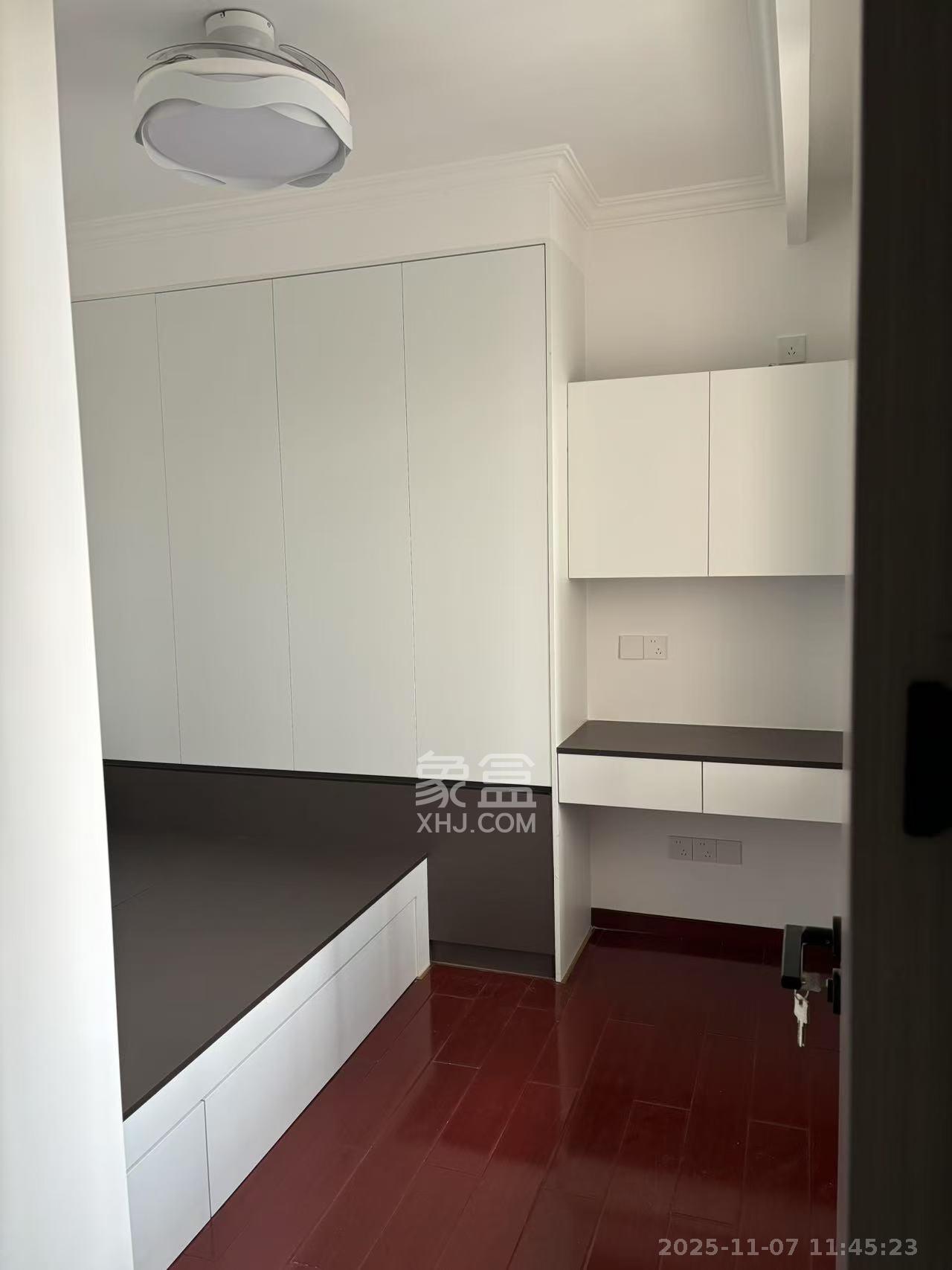 旭日嘉苑 1室0厅0卫 2400.0元/月 旭日嘉苑 1室0厅0卫 2400.0元/月室内图