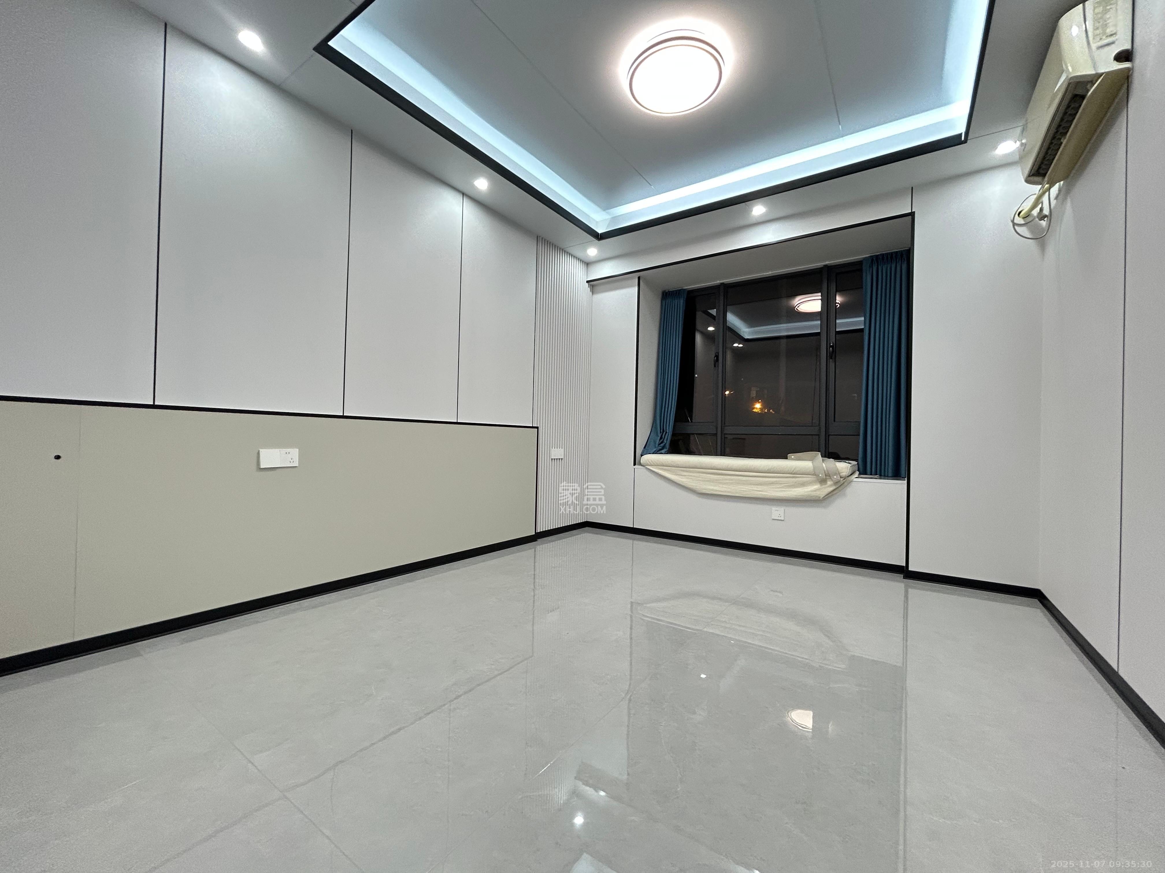 旭辉汇樾城 3室2厅2卫 2800.0元/月 旭辉汇樾城 3室2厅2卫 2800.0元/月室内图