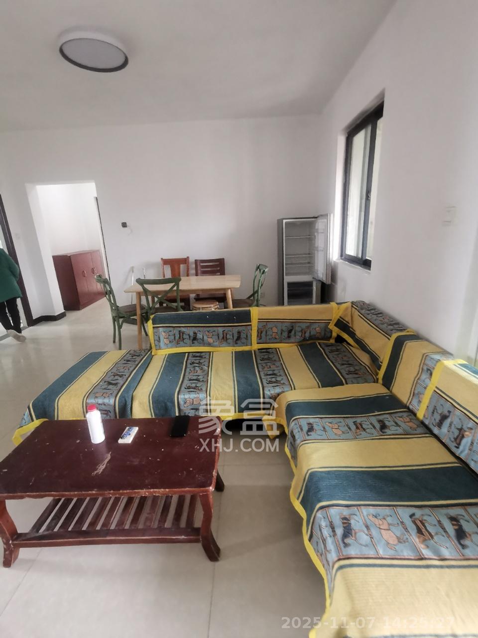 佳辉丽景鑫城 3室2厅1卫 2000.0元/月 佳辉丽景鑫城 3室2厅1卫 2000.0元/月室内图