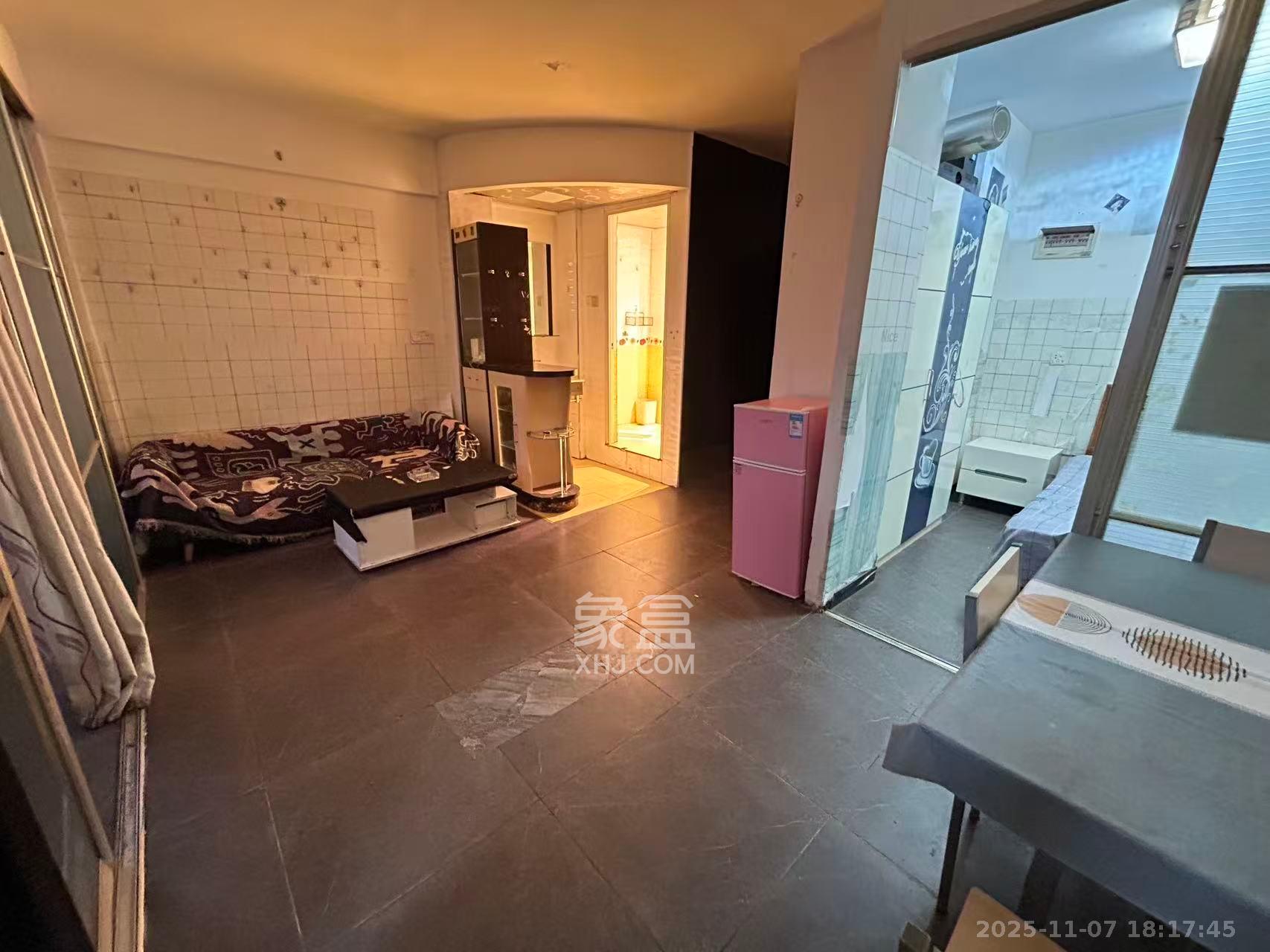 印象天心  2室1厅1卫    1700.0元/月