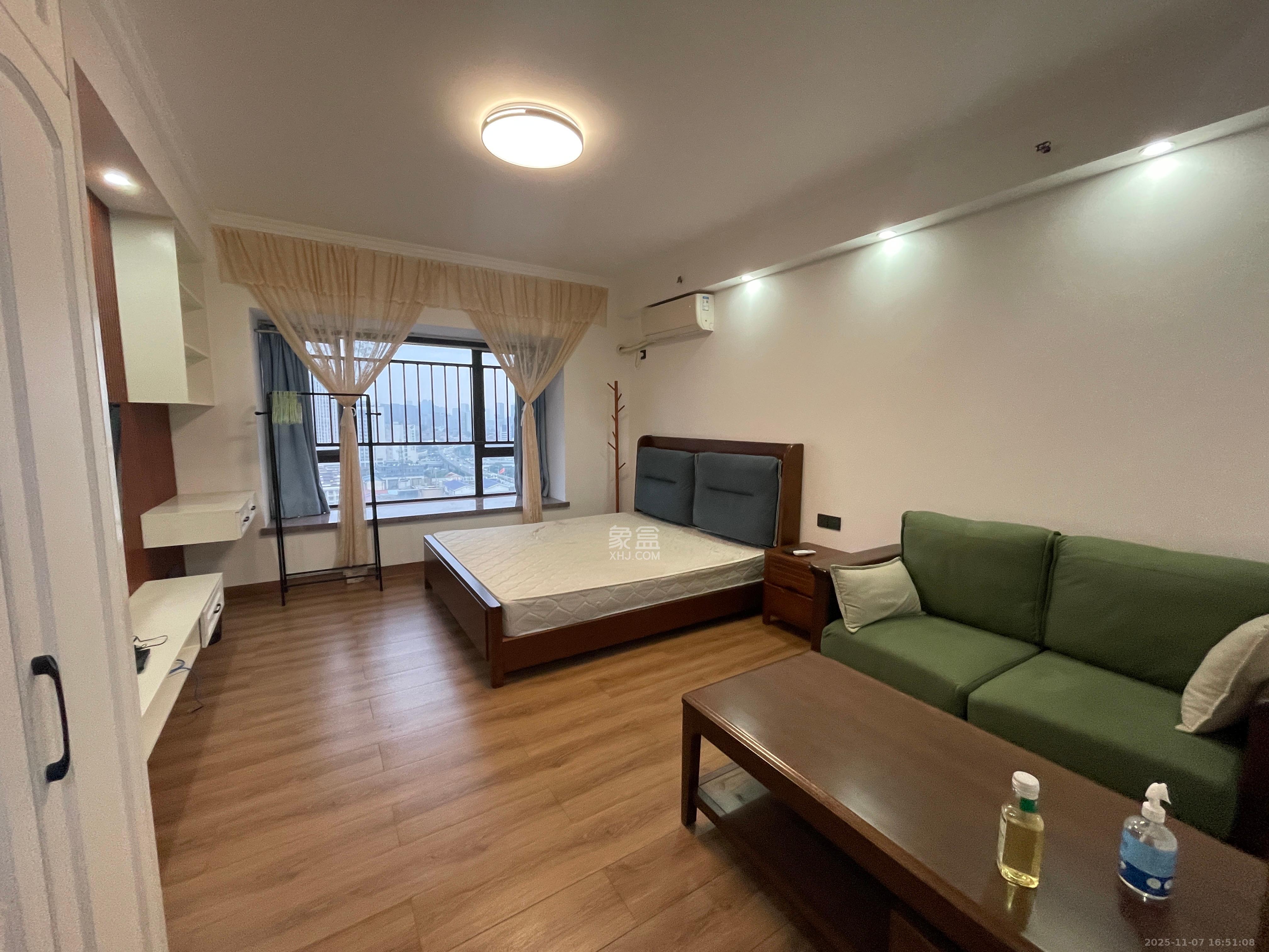 奥园城市天骄一期  1室0厅0卫    1800.0元/月室内图