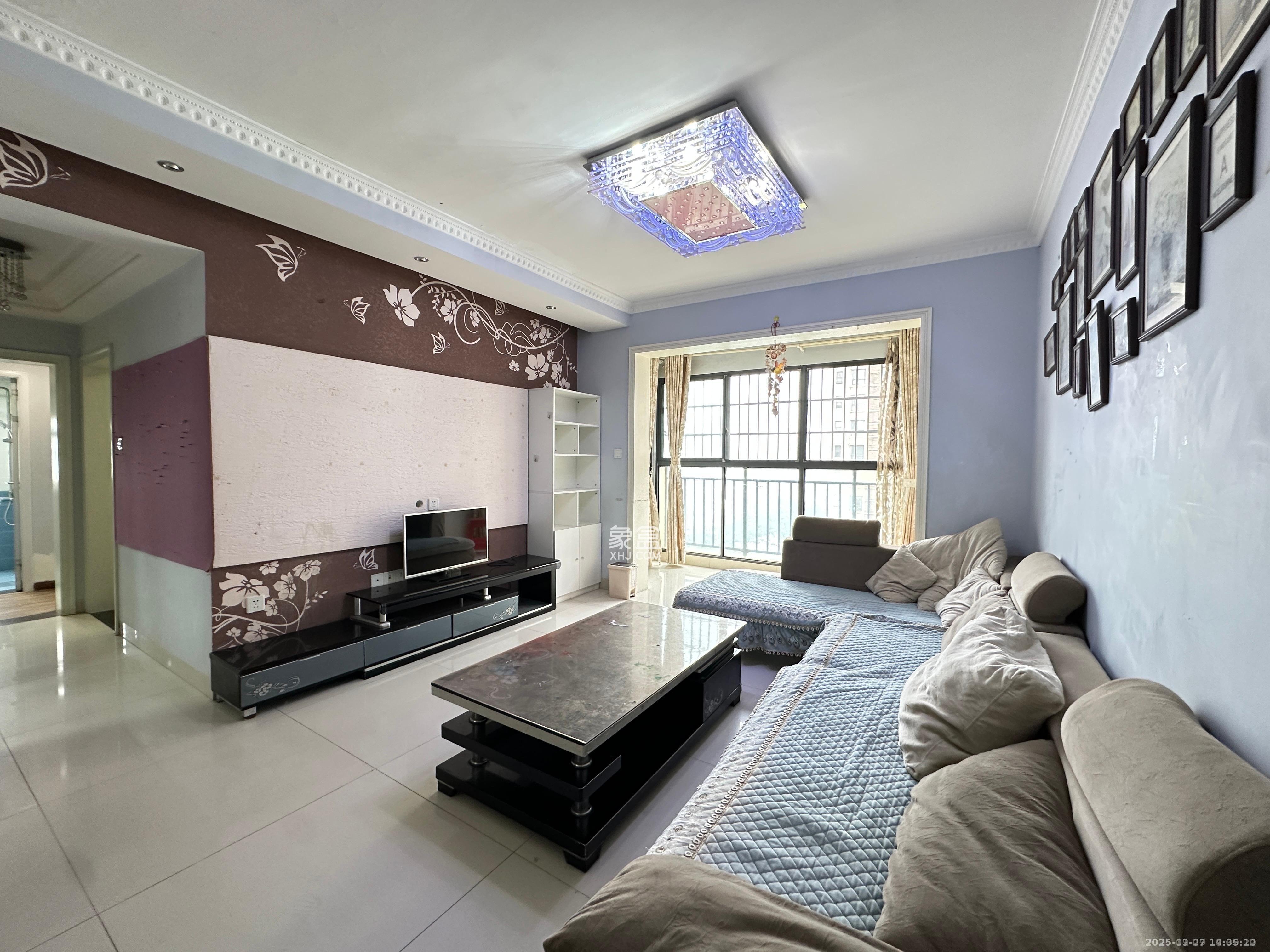 嘉顺苑  2室2厅1卫    2000.0元/月室内图