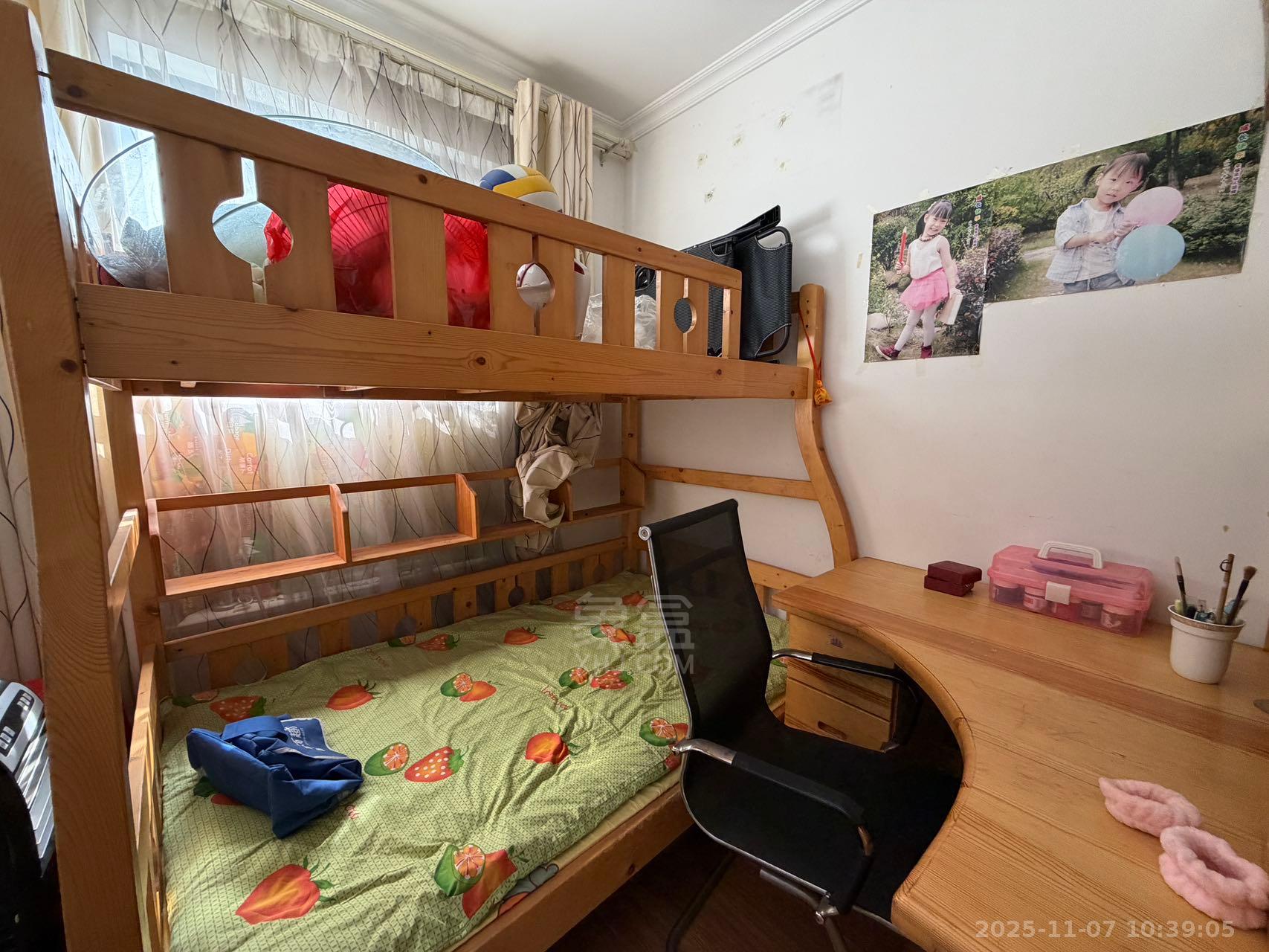 中建御山和苑  3室2厅1卫    2000.0元/月室内图