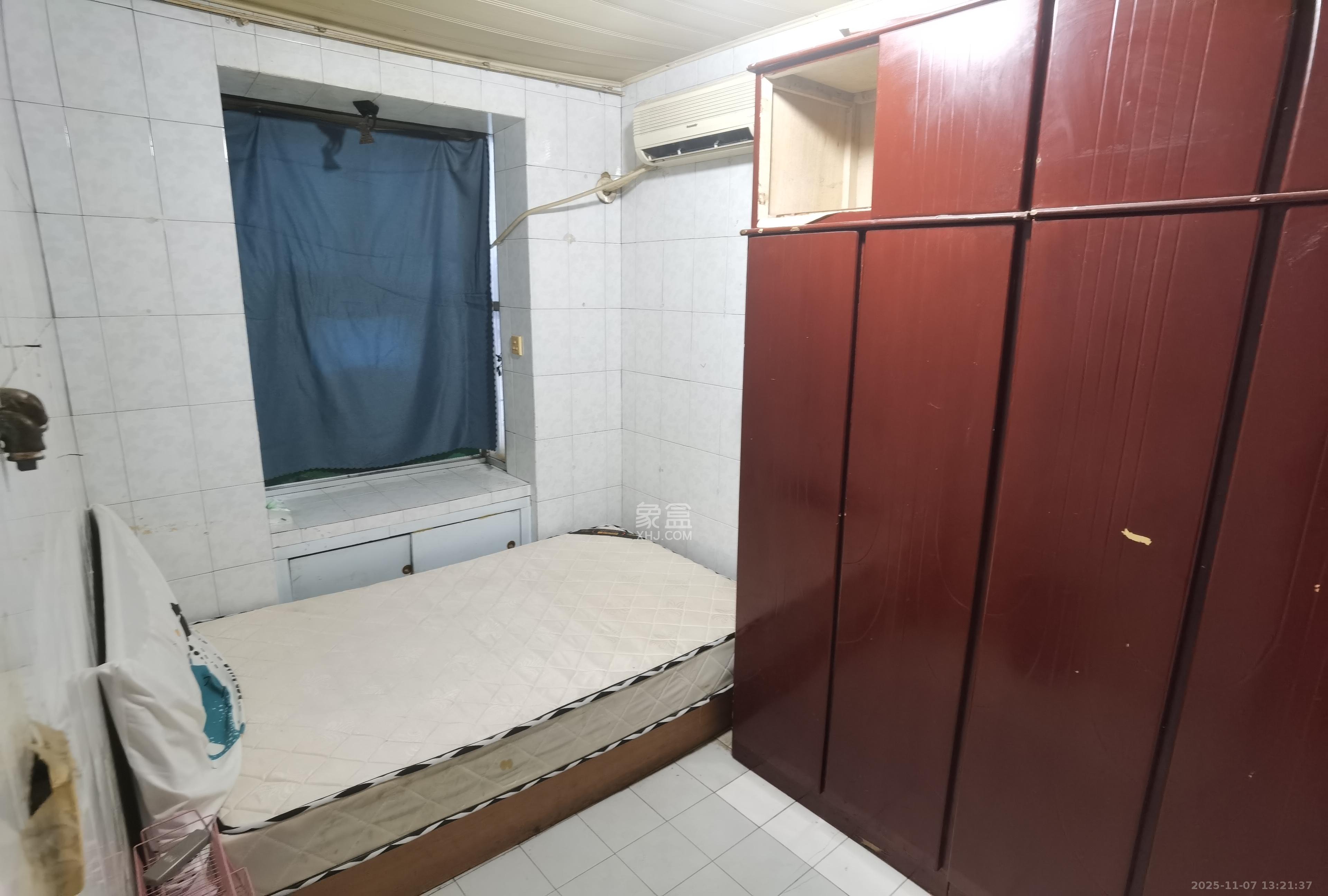 茶园坡社区(原王家冲社区)  2室1厅1卫    1500.0元/月室内图