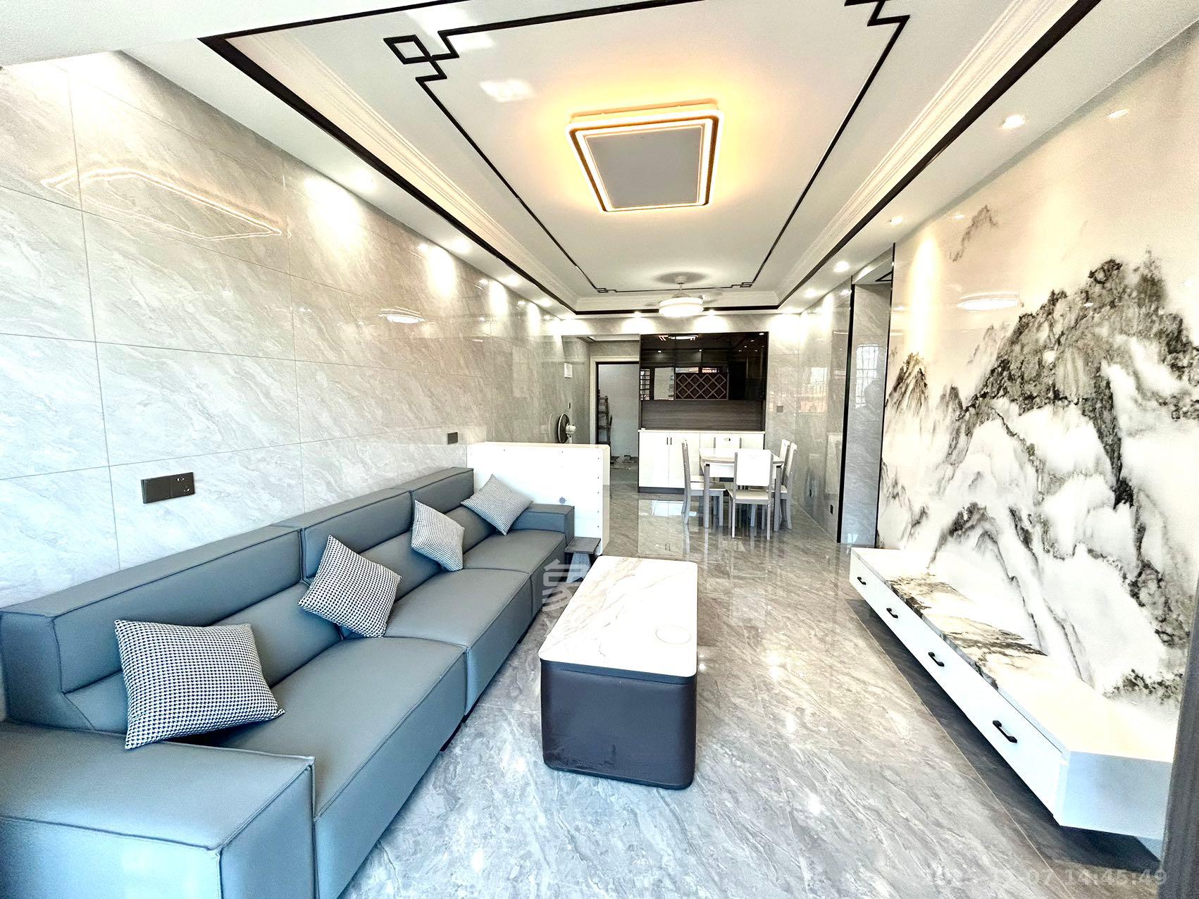 长房明宸府  3室2厅1卫    2400.0元/月