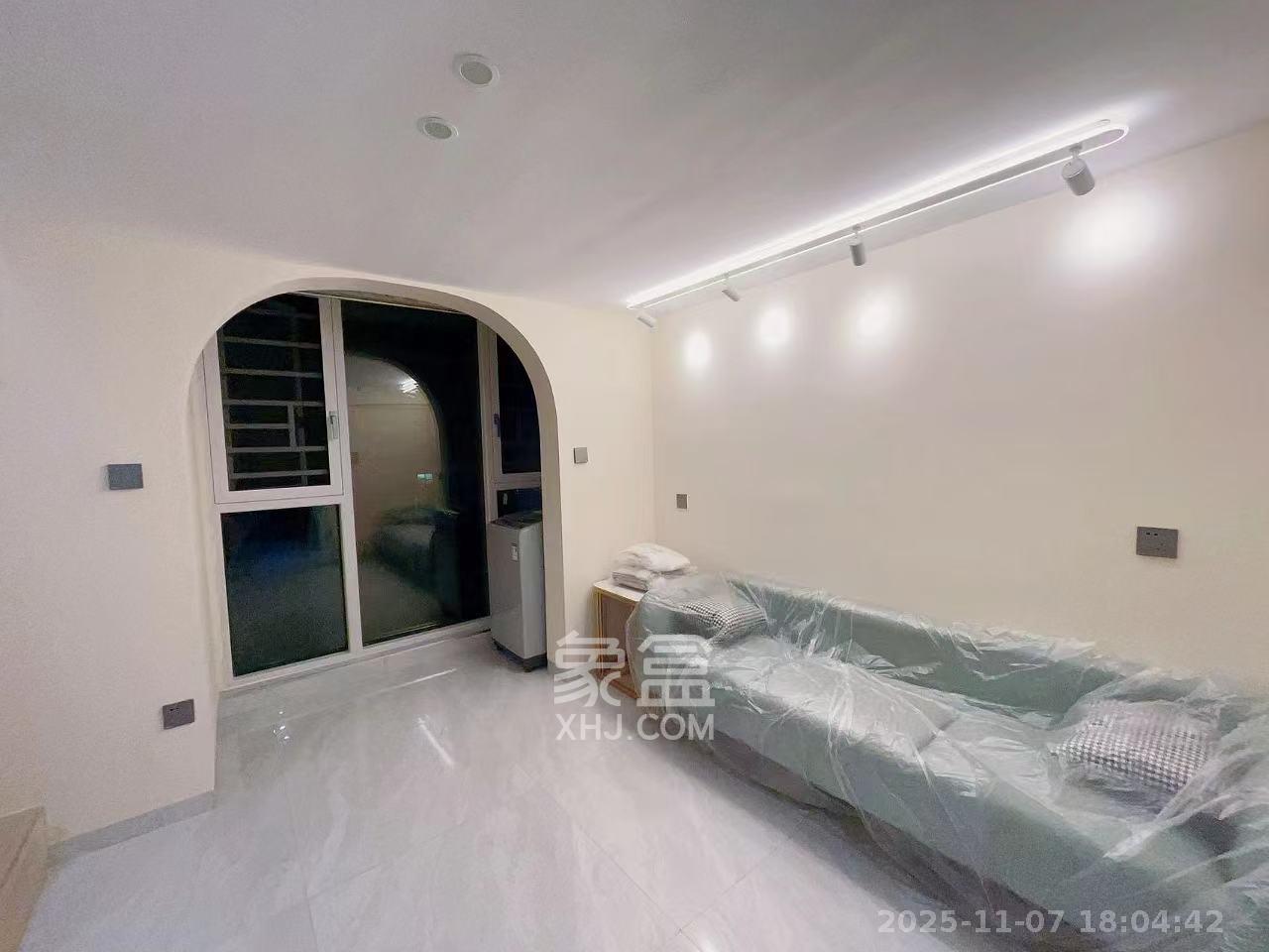 万科金色梦想A区  1室1厅1卫    1900.0元/月室内图