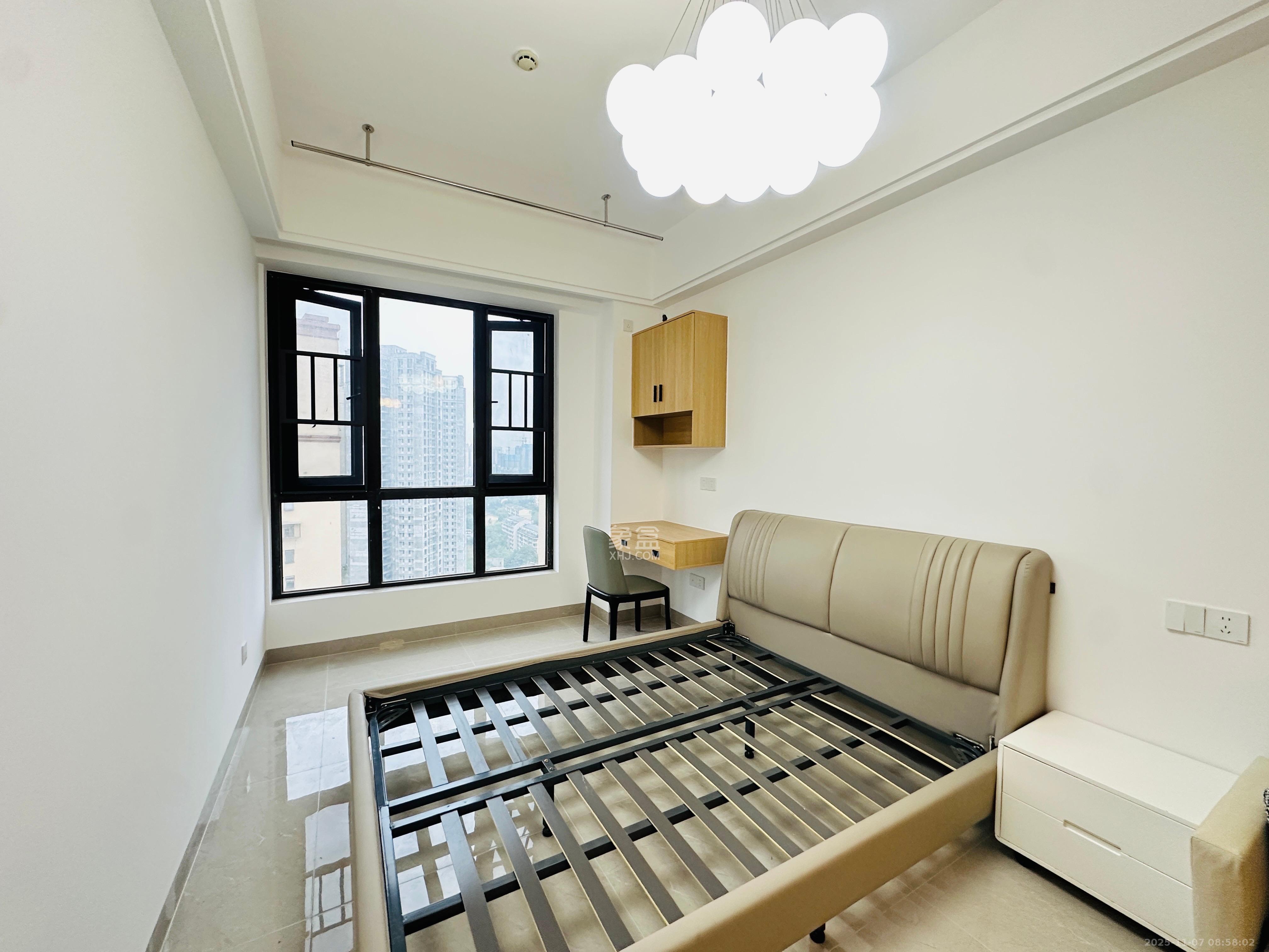 新力铂园（江山云著）  1室1厅1卫    1800.0元/月室内图