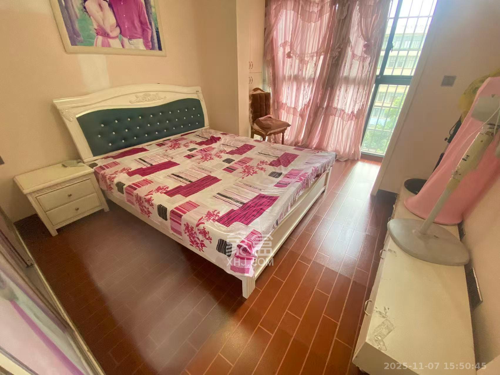 鑫科明珠 2室2厅1卫 2200.0元/月 鑫科明珠 2室2厅1卫 2200.0元/月室内图