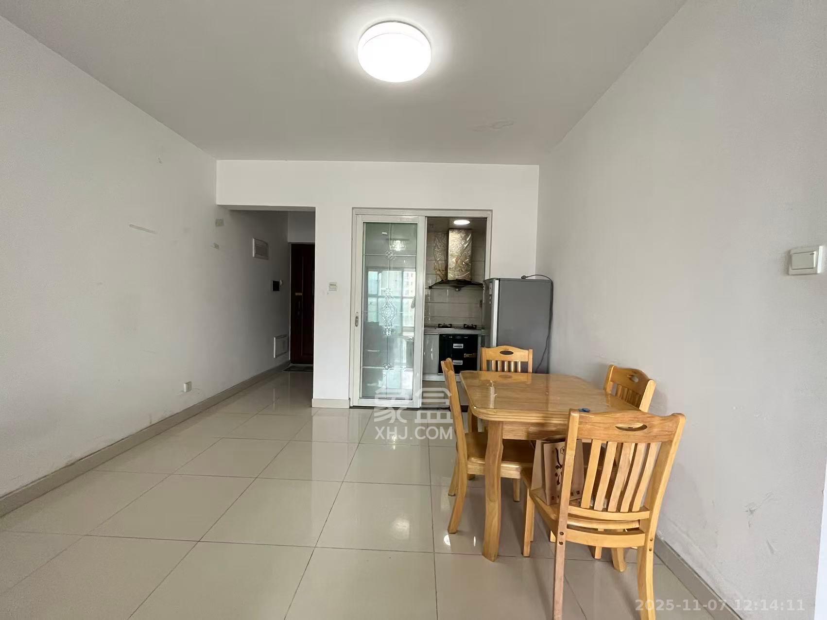 达美D6区 3室2厅2卫 2500.0元/月 达美D6区 3室2厅2卫 2500.0元/月室内图