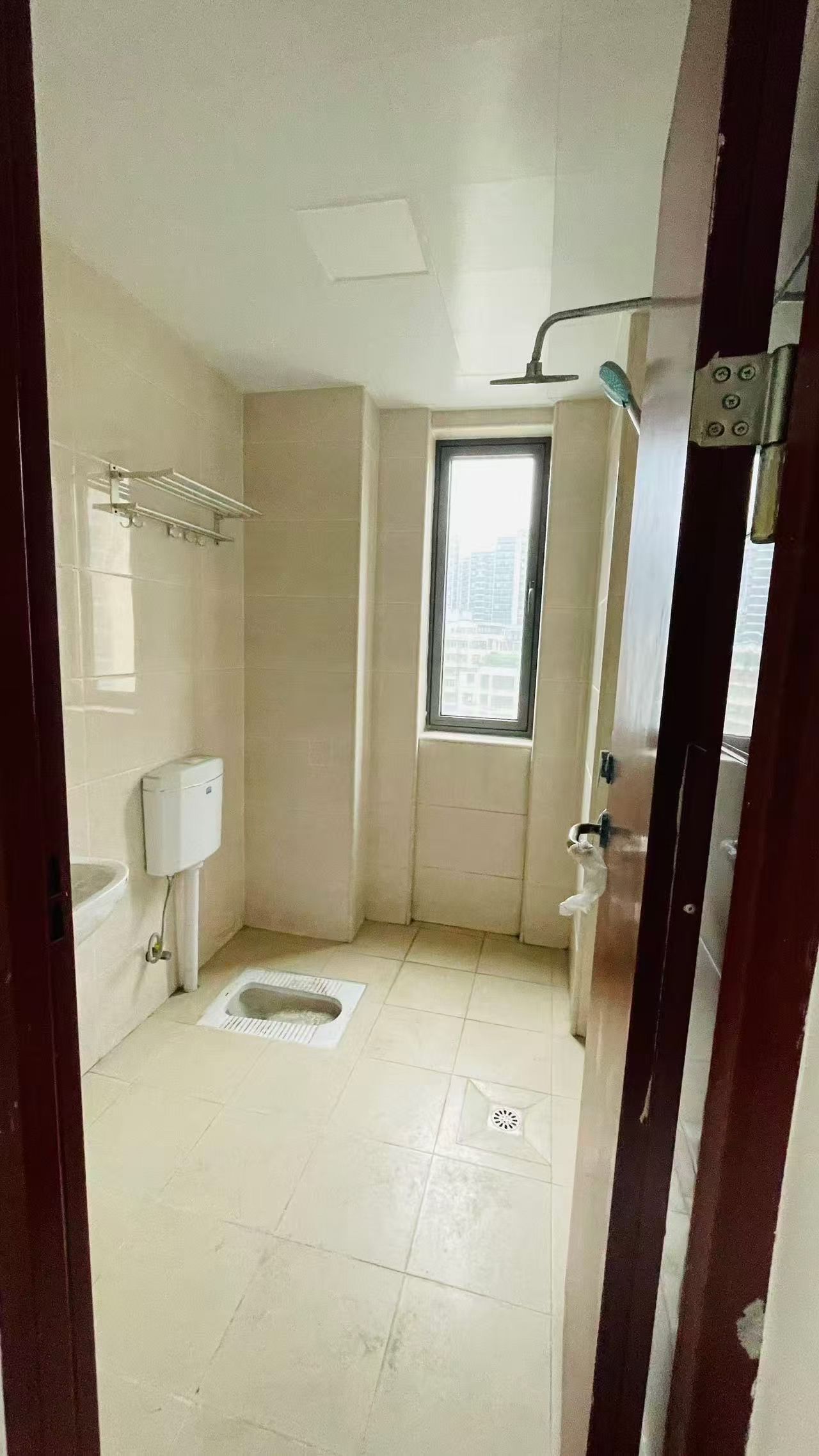 坡巷雅苑  1室0厅0卫    118.0万客厅