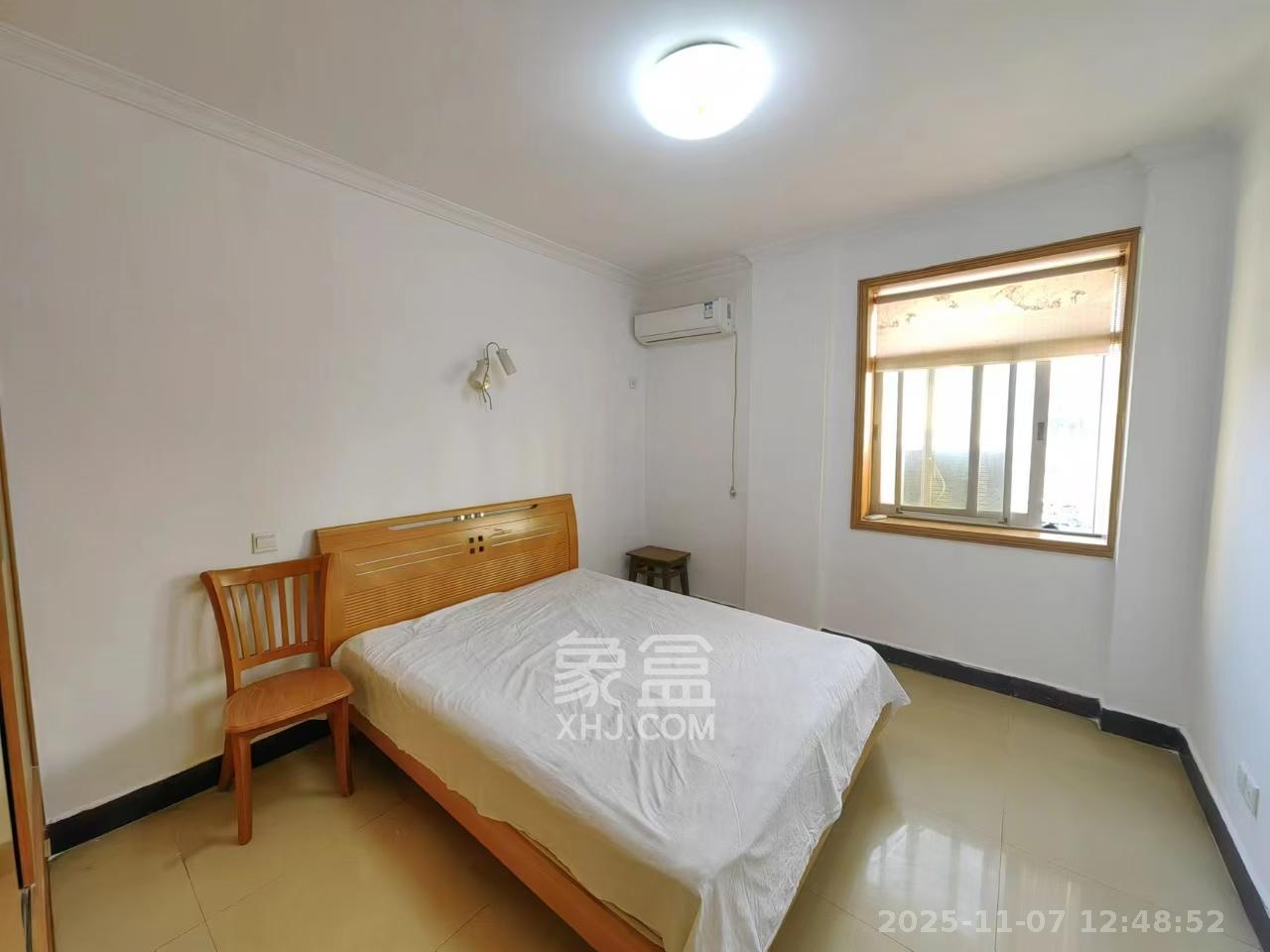 楚湘街一条巷散盘  2室1厅1卫    1700.0元/月