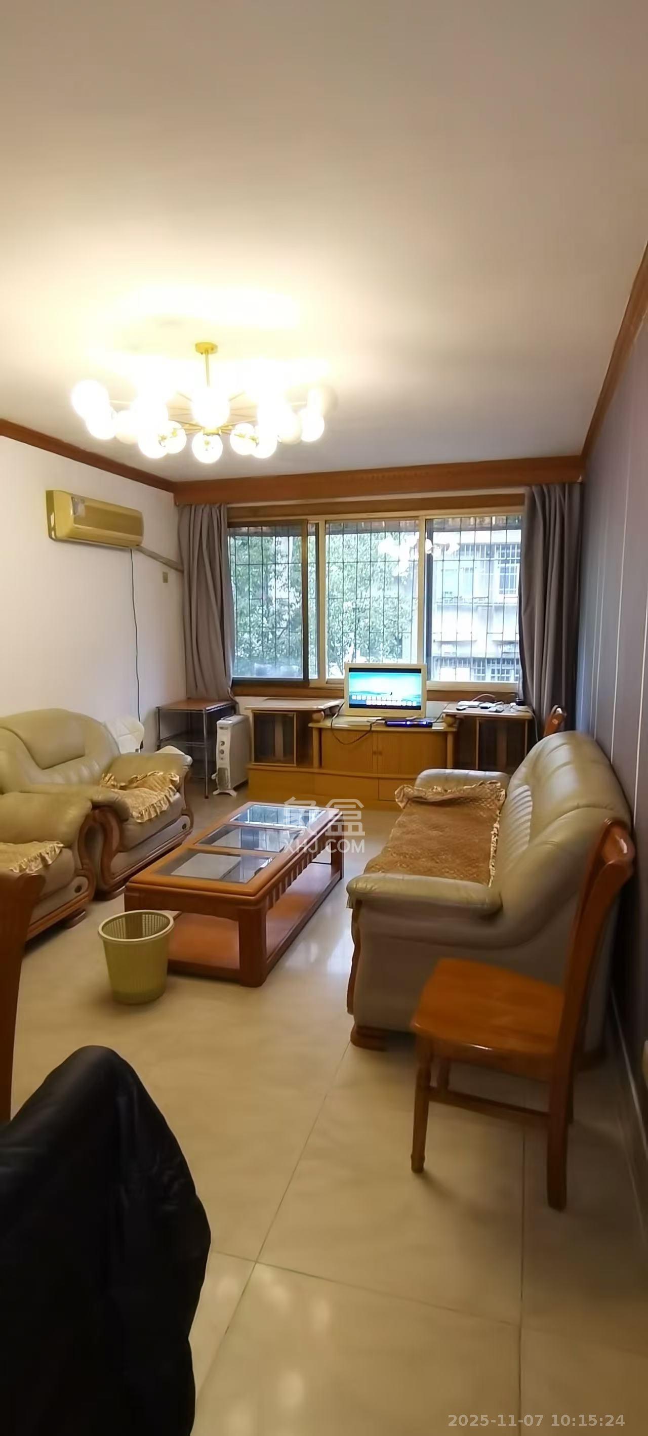 曾家湾13号生活区（友谊集团公司宿舍）  2室1厅1卫    1600.0元/月