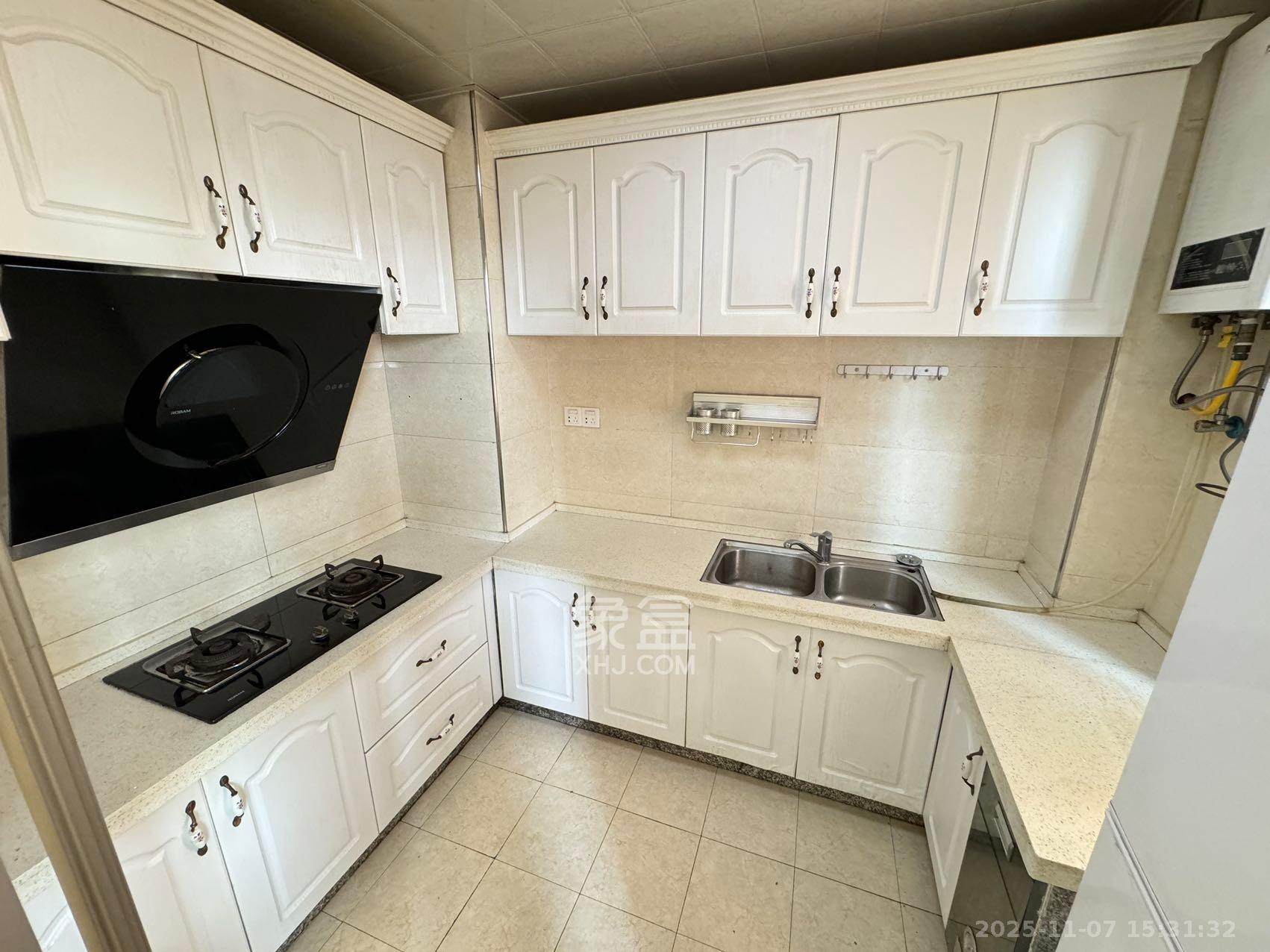 米兰春天 4室2厅2卫 2200.0元/月 米兰春天 4室2厅2卫 2200.0元/月室内图