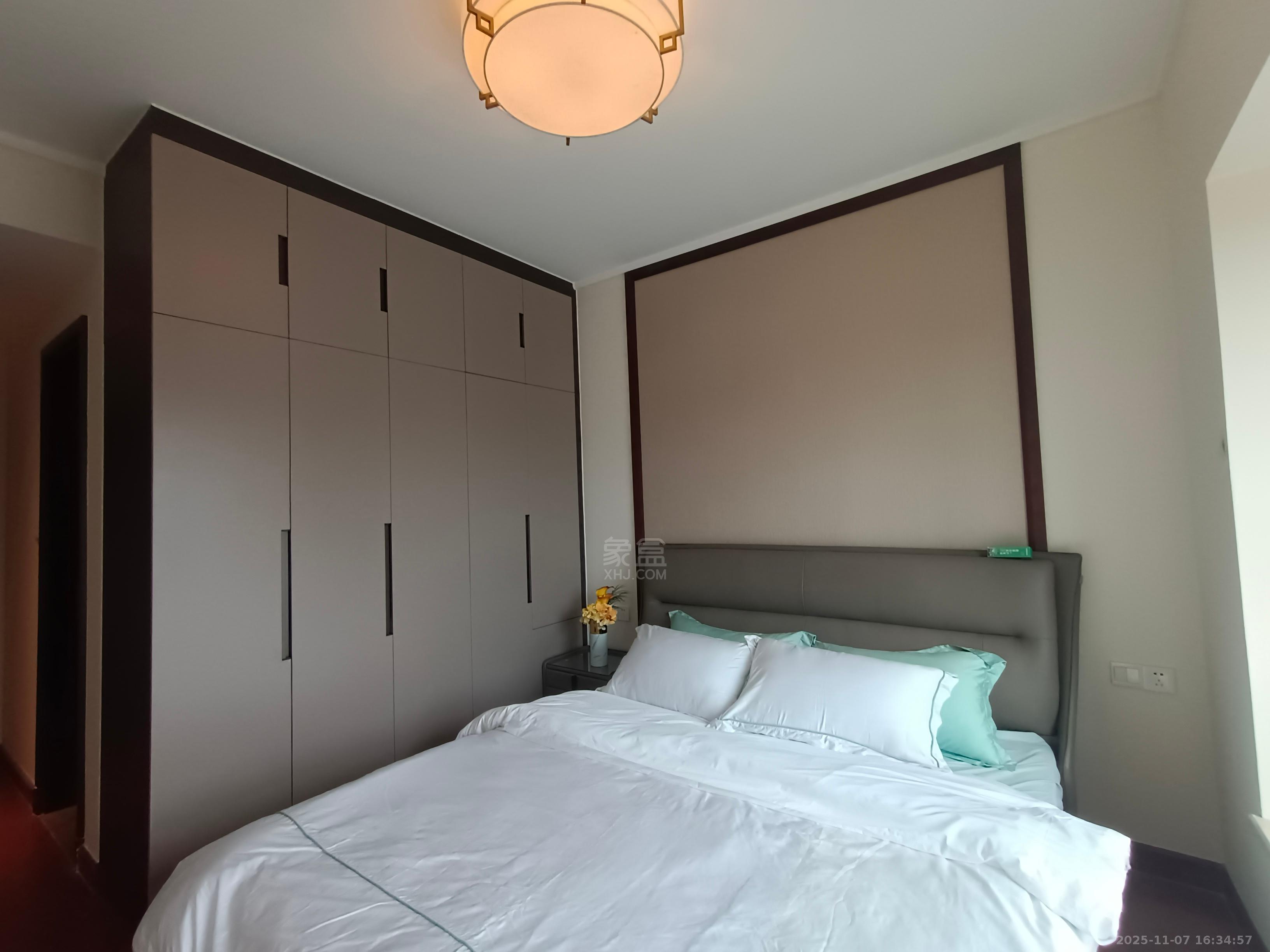 株洲恒大悦珑台  3室2厅1卫    2400.0元/月