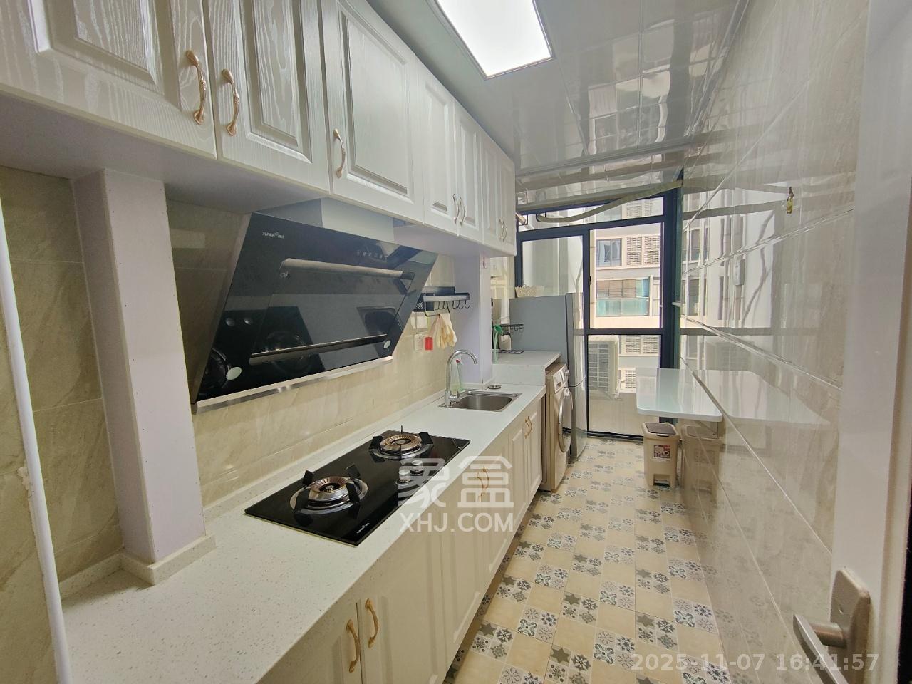 北辰三角洲E3区  1室1厅1卫    2500.0元/月室内图