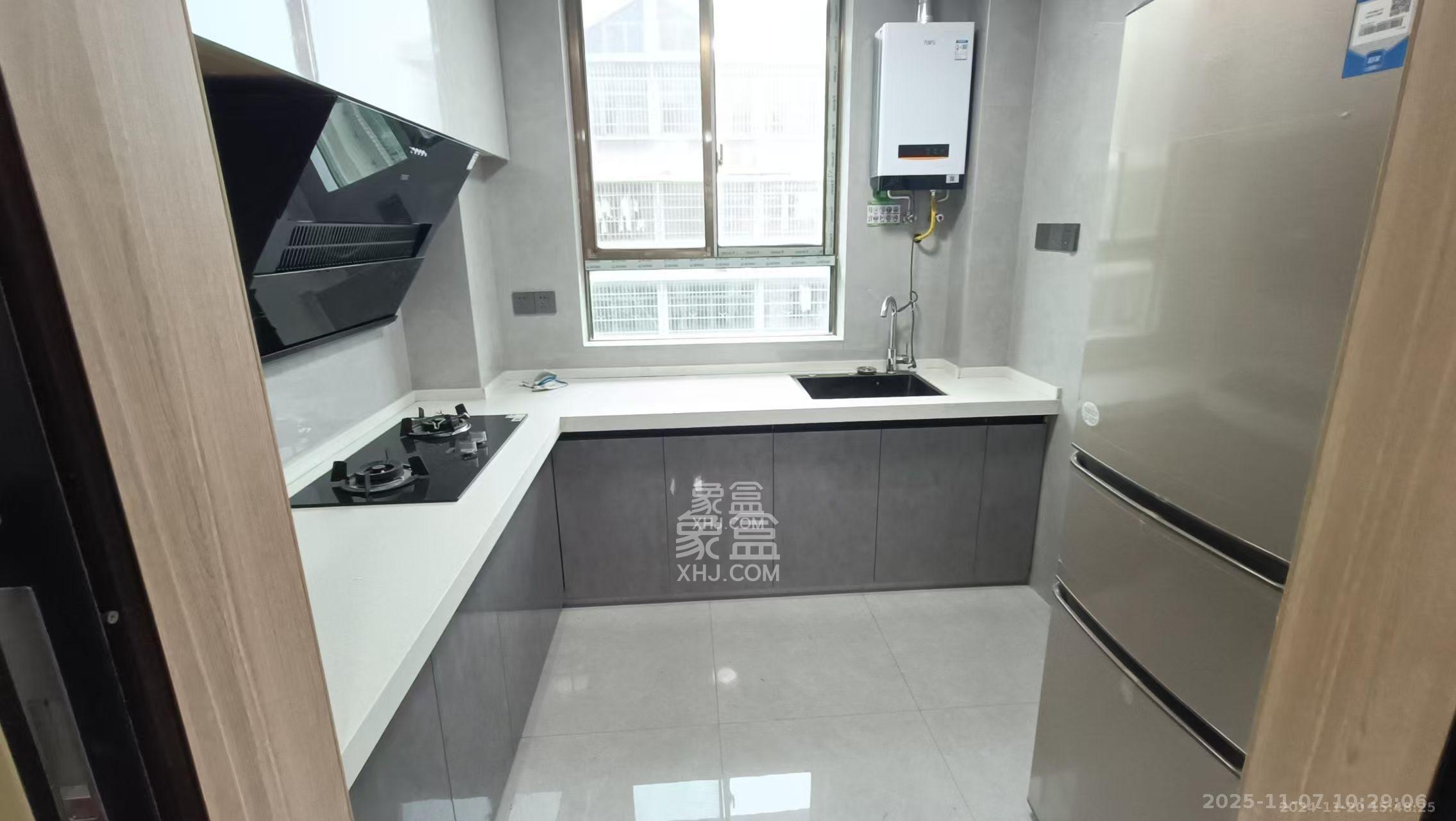 兴联创新小区  2室2厅1卫    1400.0元/月室内图