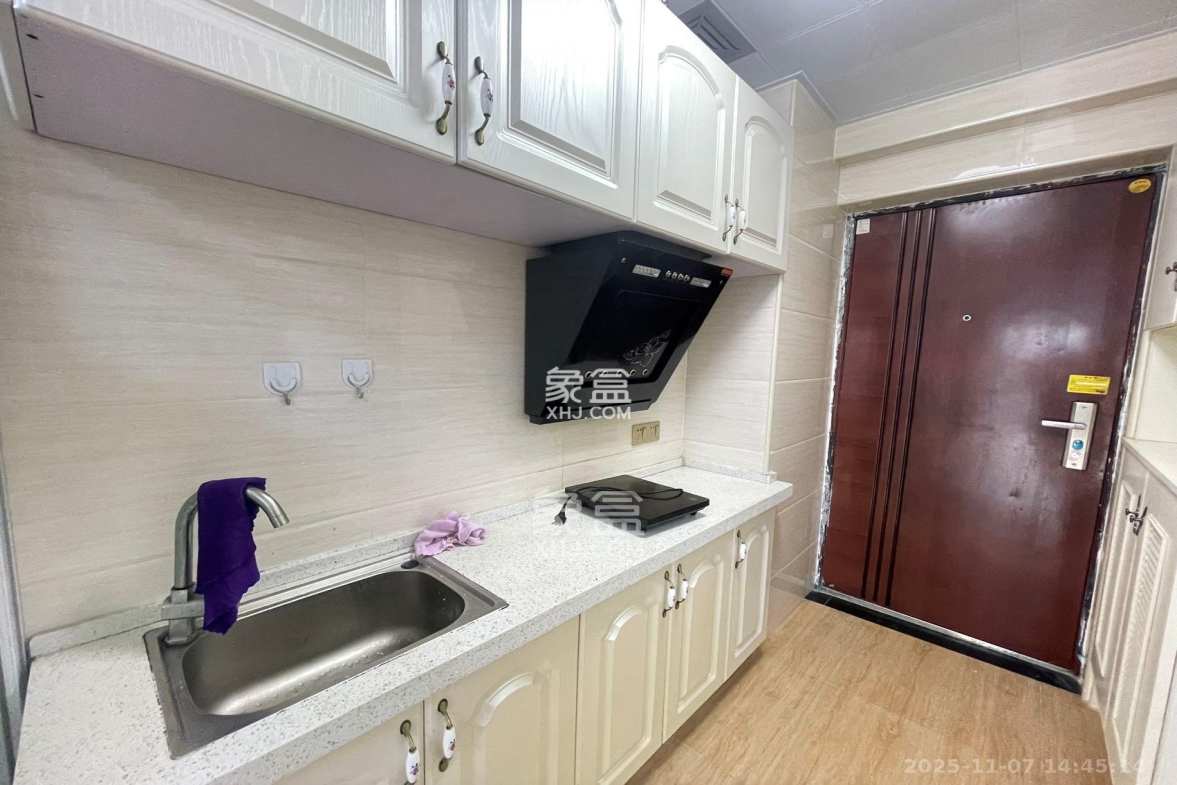 达美D6区 1室1厅1卫 1600.0元/月 达美D6区 1室1厅1卫 1600.0元/月室内图