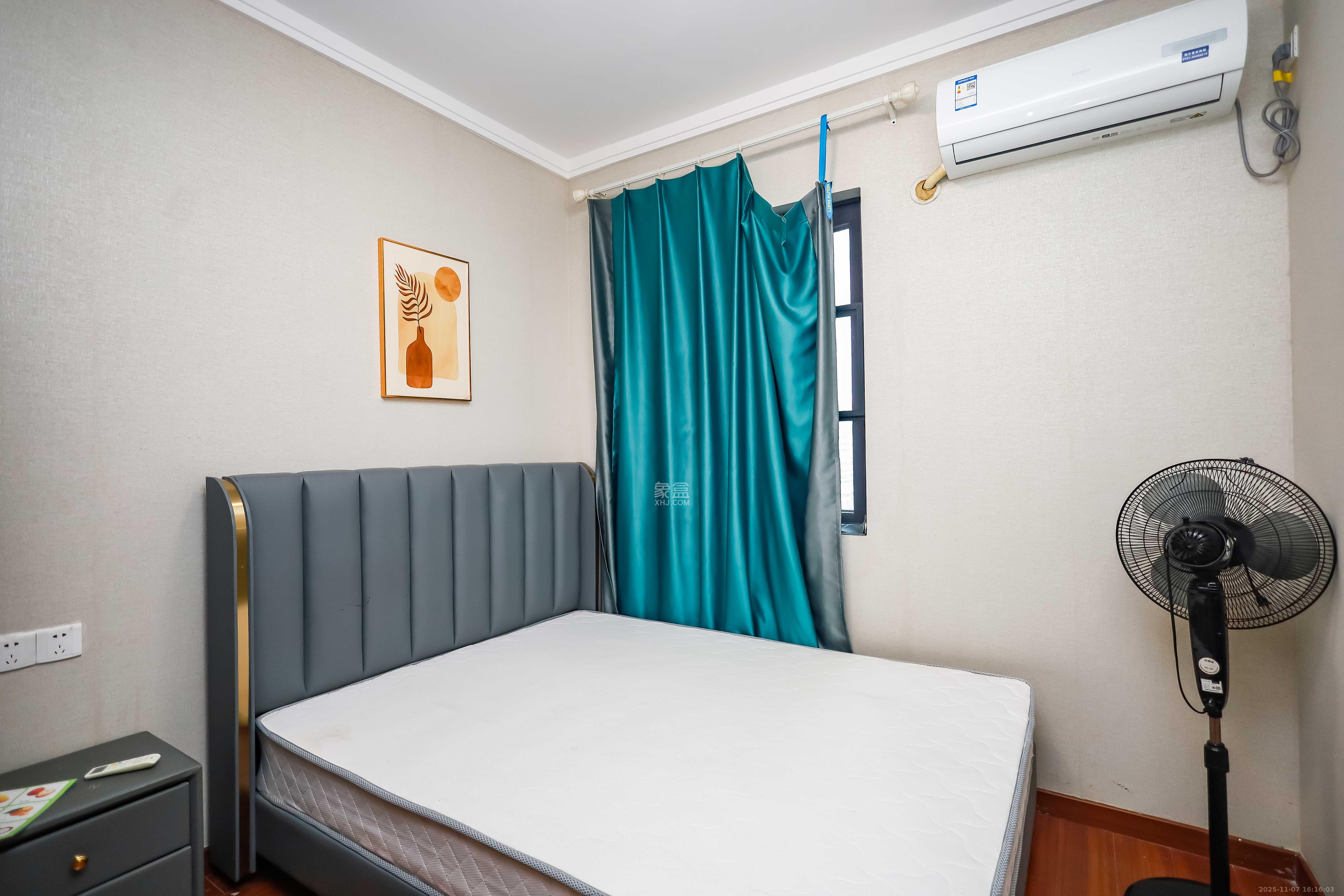 荣泰广场 4室2厅2卫 105.0万 荣泰广场 4室2厅2卫 105.0万卧室