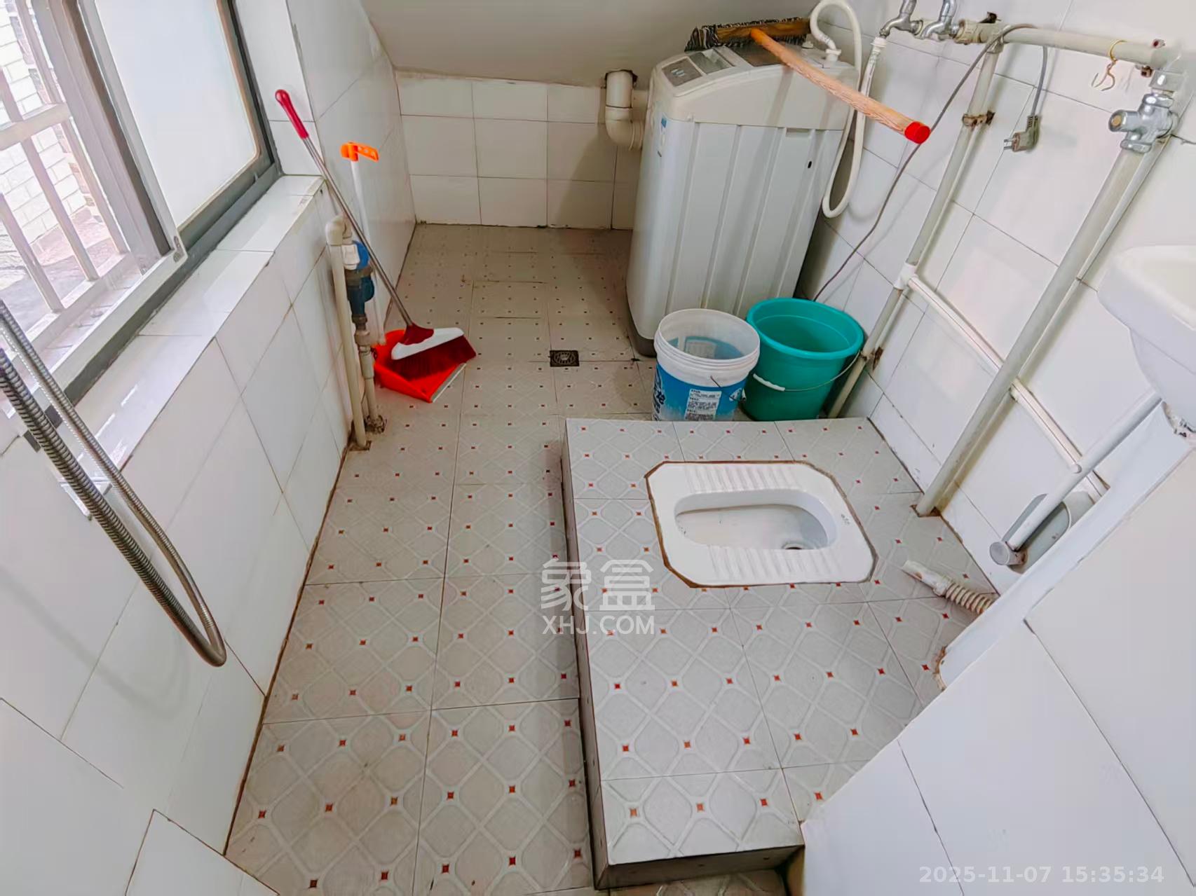 黄鹤小区3片 2室0厅1卫 900.0元/月 黄鹤小区3片 2室0厅1卫 900.0元/月室内图