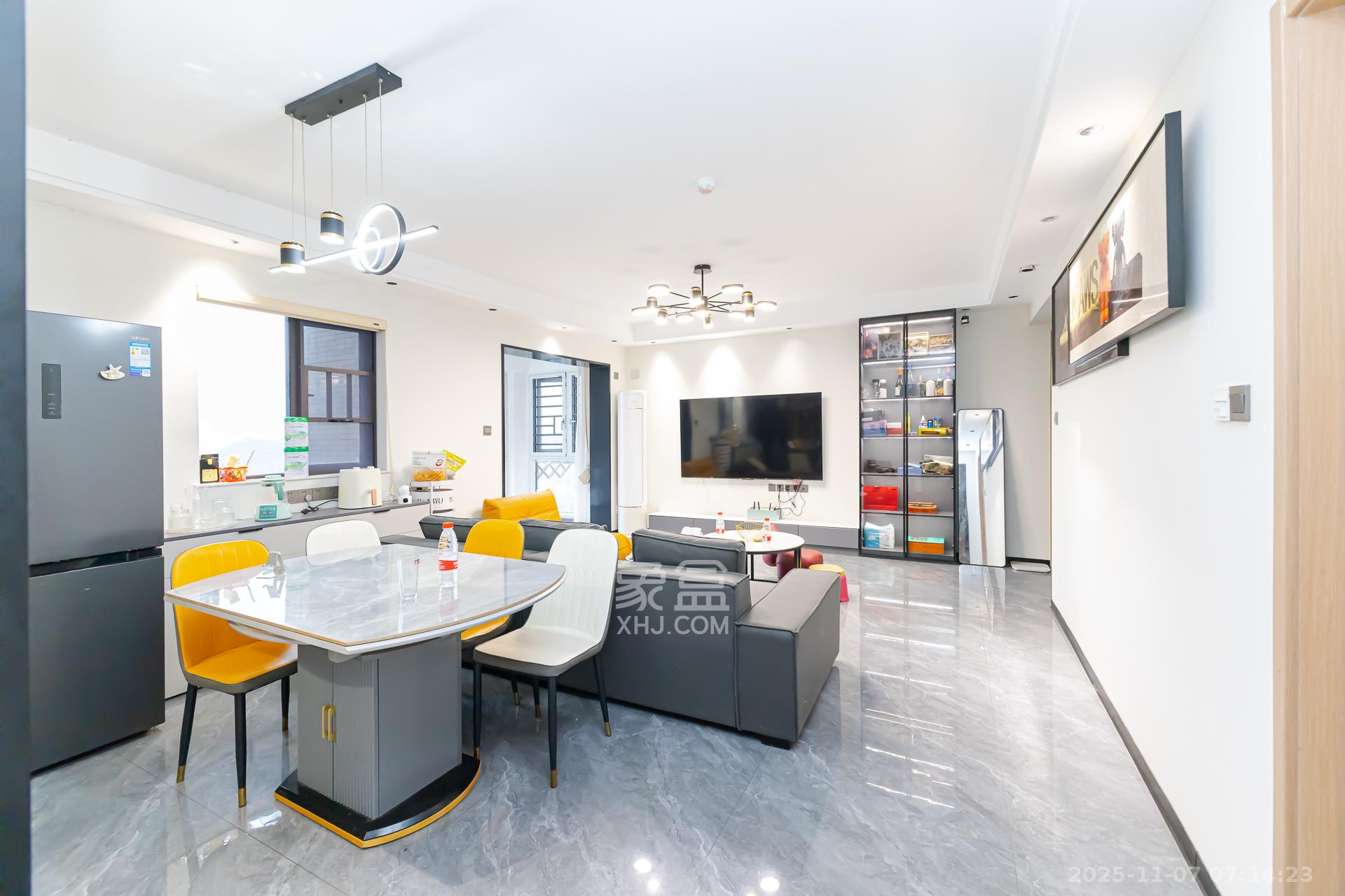 时代倾城二期  3室2厅2卫    98.0万