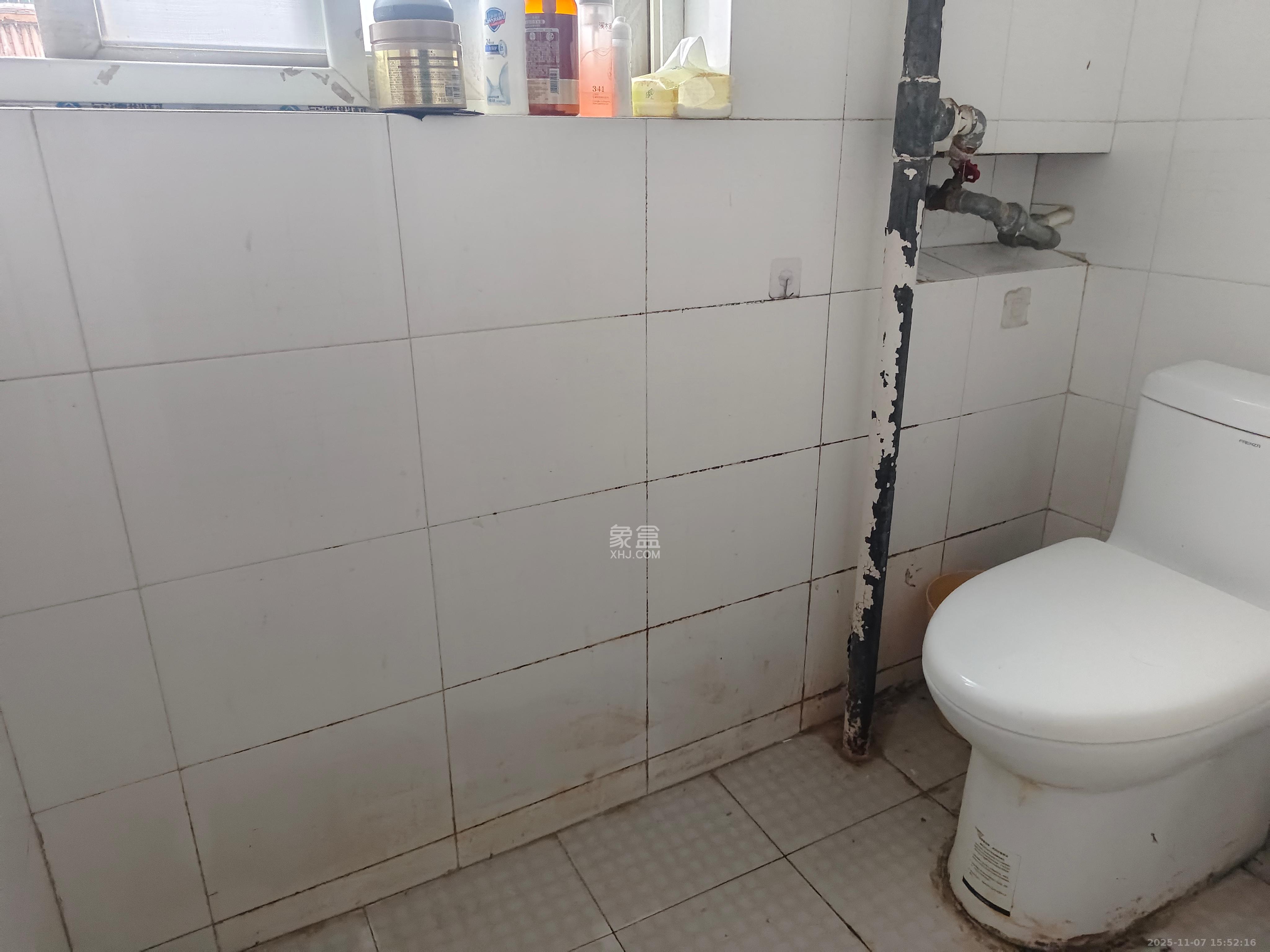 牛角塘社区 2室1厅1卫 1800.0元/月 牛角塘社区 2室1厅1卫 1800.0元/月室内图