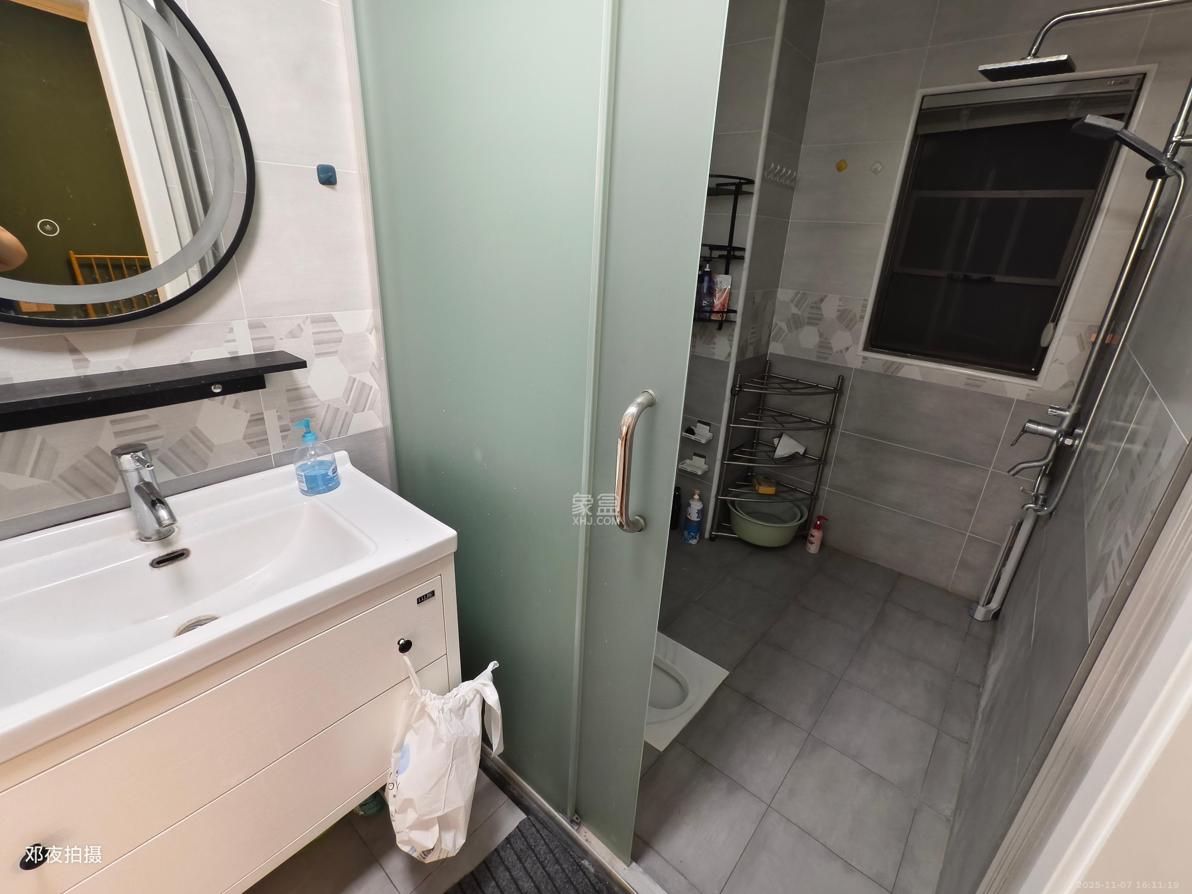 北辰中央公园C区 2室2厅1卫 2200.0元/月 北辰中央公园C区 2室2厅1卫 2200.0元/月室内图