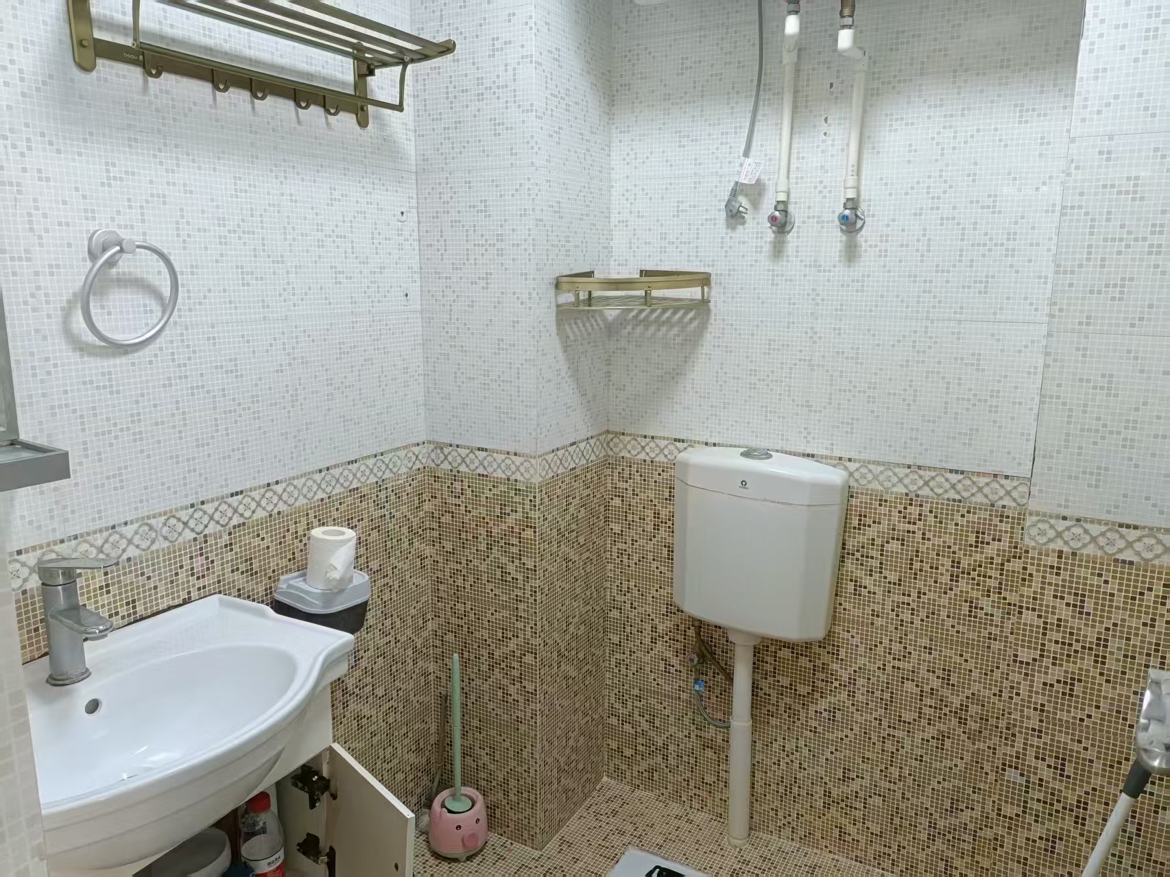 郁金香花园 1室1厅1卫 2100.0元/月 郁金香花园 1室1厅1卫 2100.0元/月室内图