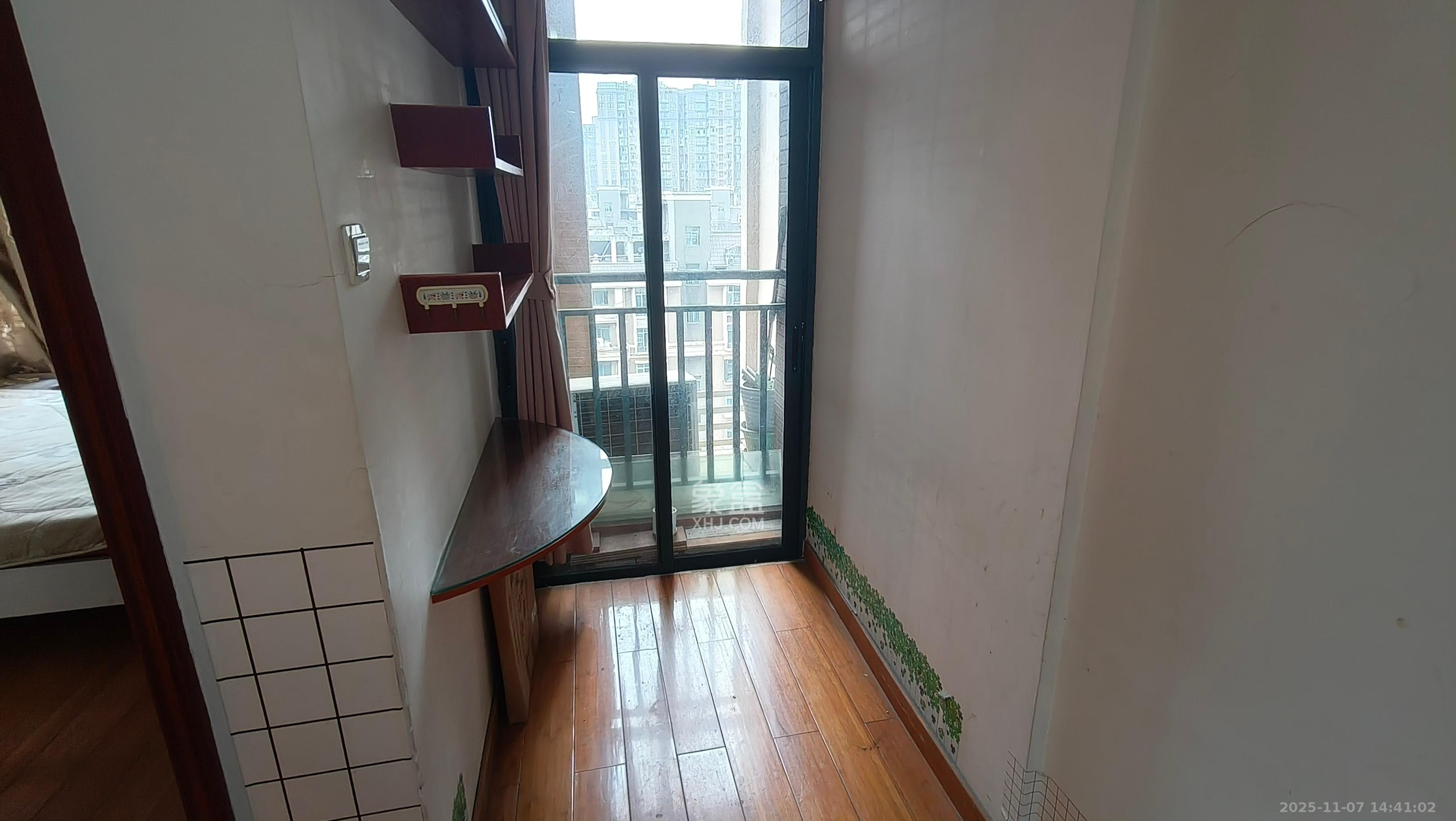 中江国际花城 1室1厅1卫 1700.0元/月 中江国际花城 1室1厅1卫 1700.0元/月室内图