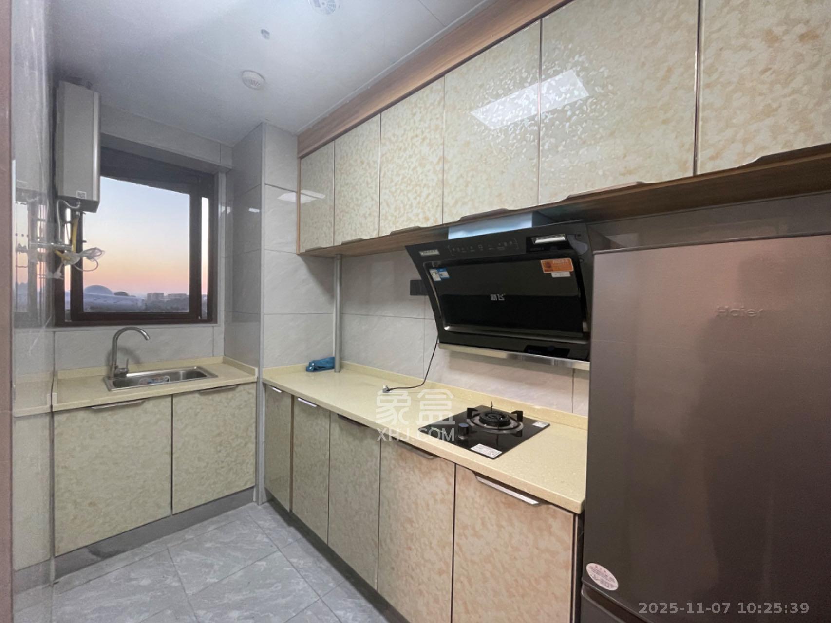 鑫远翡丽郡(鑫远翡丽雅苑) 1室1厅1卫 1800.0元/月 鑫远翡丽郡(鑫远翡丽雅苑) 1室1厅1卫 1800.0元/月室内图