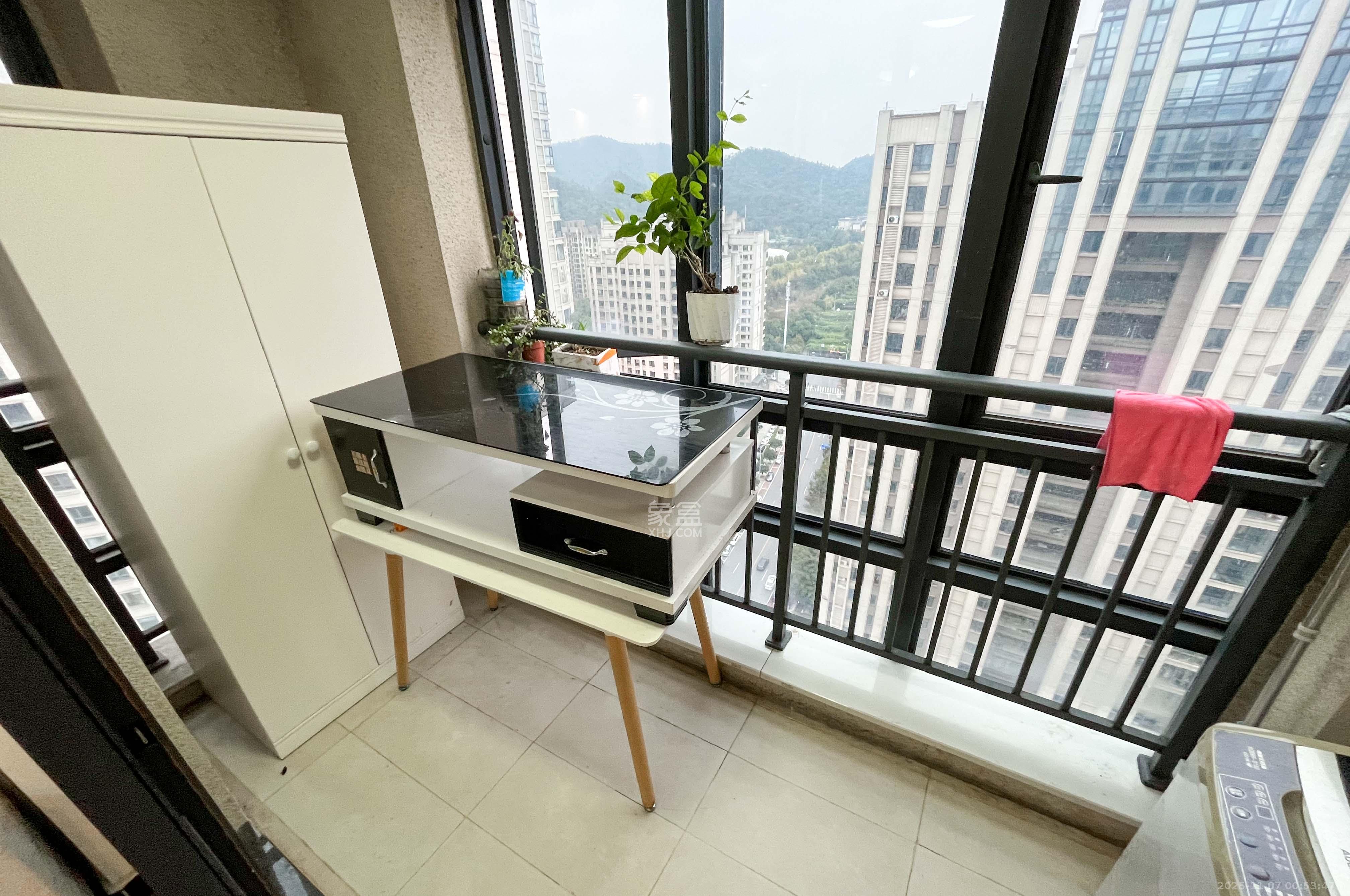 中海梅溪湖壹号 3室2厅1卫 118.0万 中海梅溪湖壹号 3室2厅1卫 118.0万其他