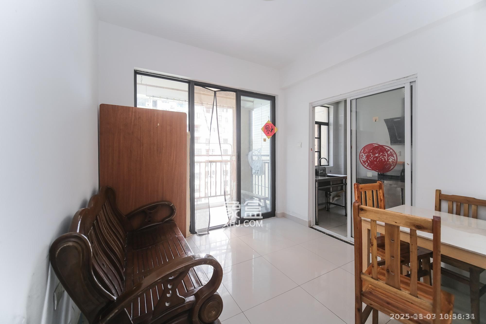 星雅美辰 3室2厅2卫 2600.0元/月 星雅美辰 3室2厅2卫 2600.0元/月室内图