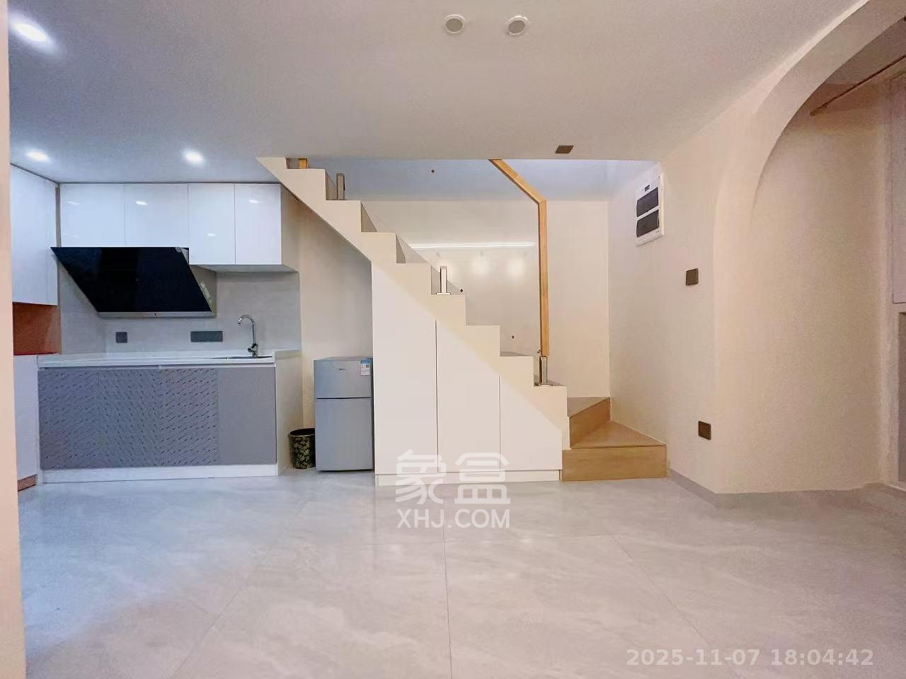 万科金色梦想A区 1室1厅1卫 1900.0元/月 万科金色梦想A区 1室1厅1卫 1900.0元/月室内图