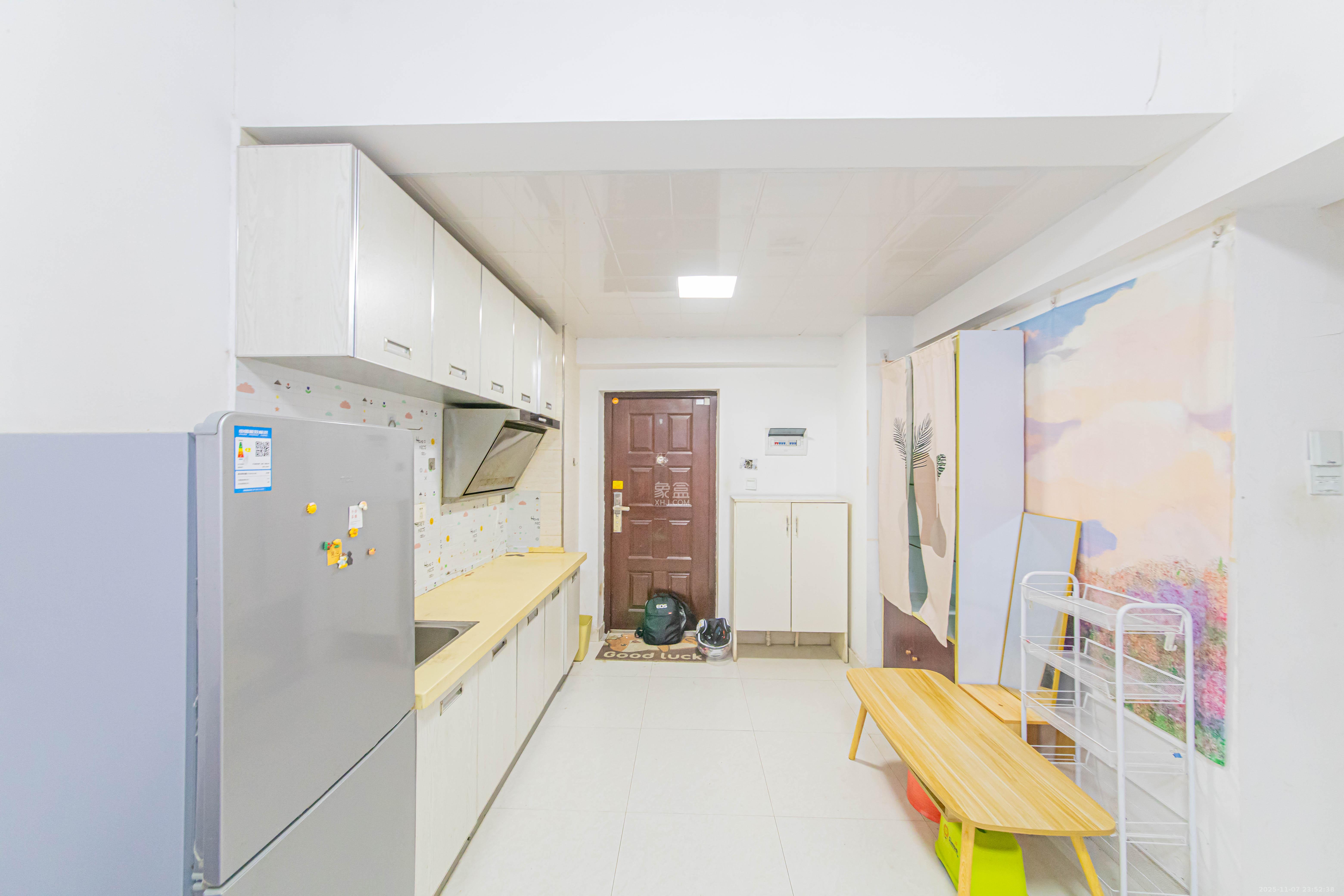 绿地公馆(绿地名邸) 1室1厅1卫 45.0万 绿地公馆(绿地名邸) 1室1厅1卫 45.0万客厅