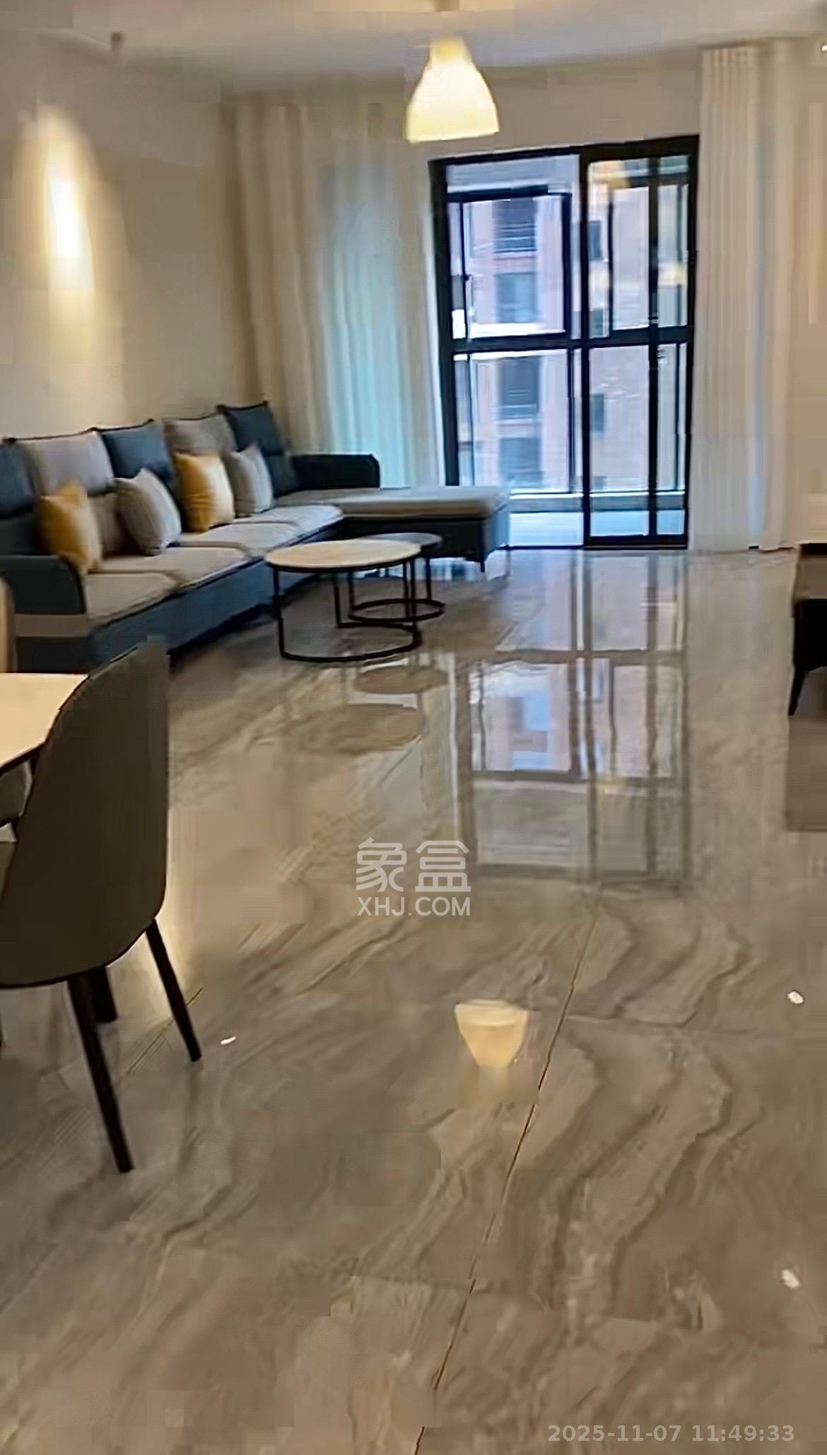 半山壹号  1室0厅0卫    3000.0元/月