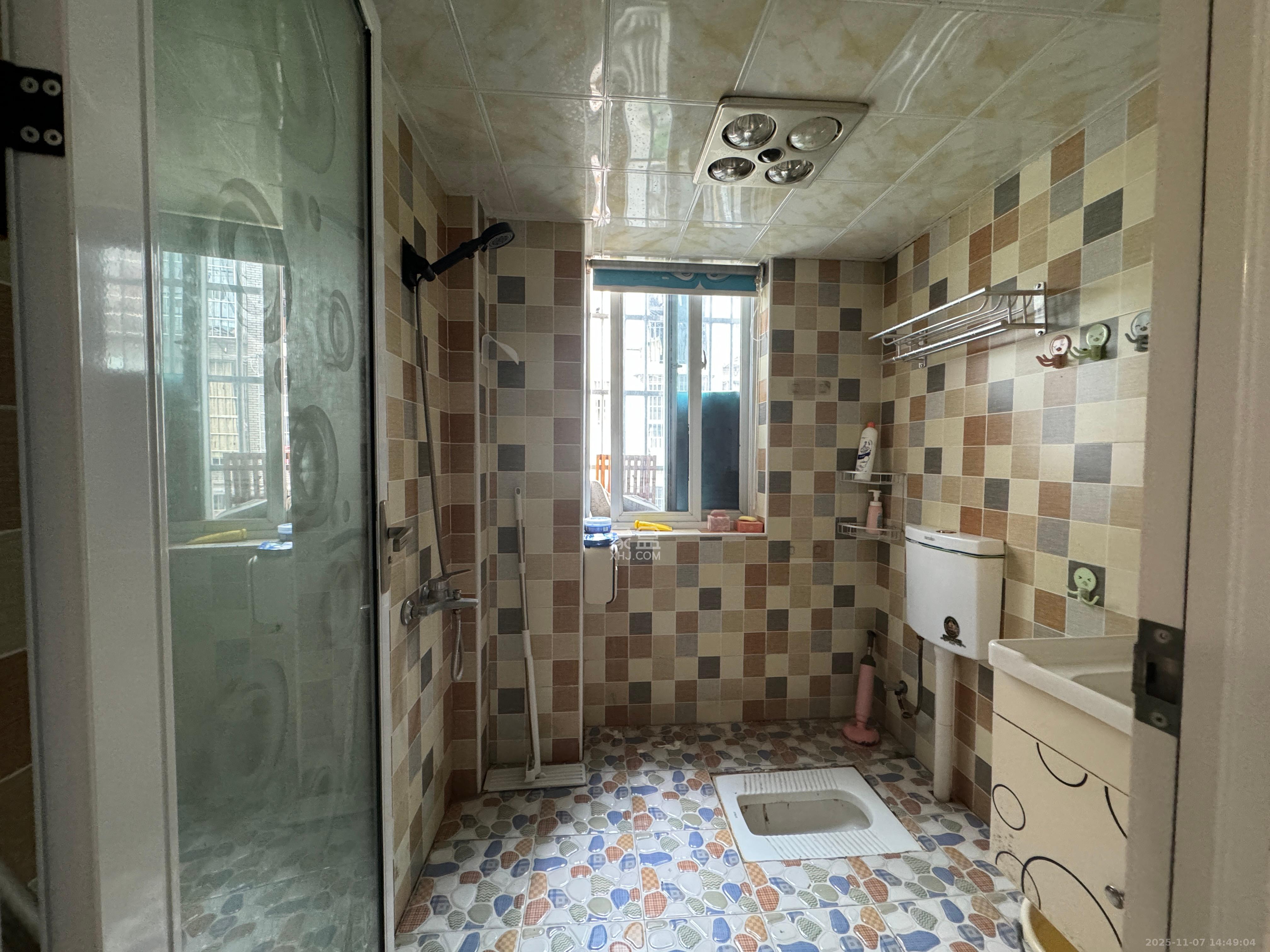 天凯东苑 2室1厅1卫 2100.0元/月 天凯东苑 2室1厅1卫 2100.0元/月室内图