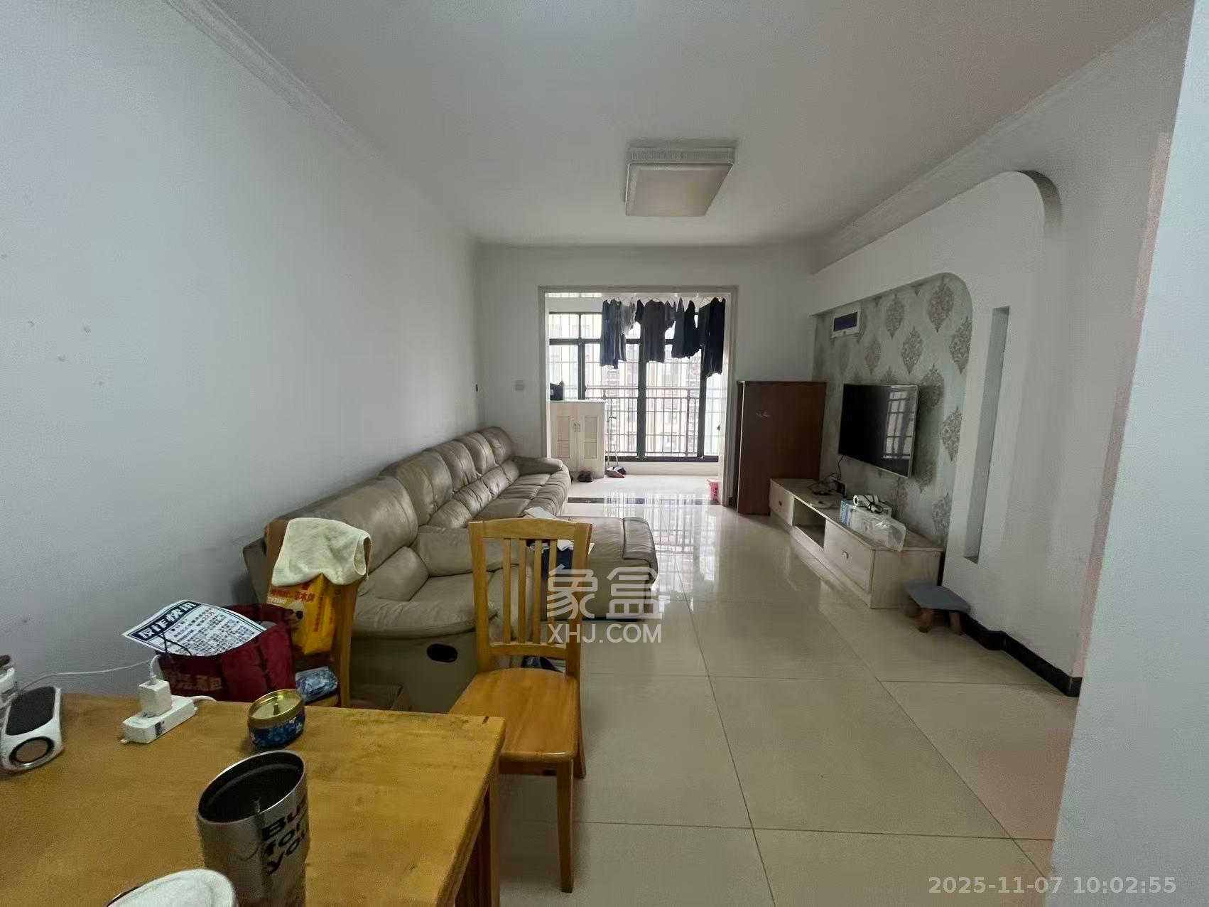 景塘家园 3室2厅1卫 2200.0元/月 景塘家园 3室2厅1卫 2200.0元/月室内图