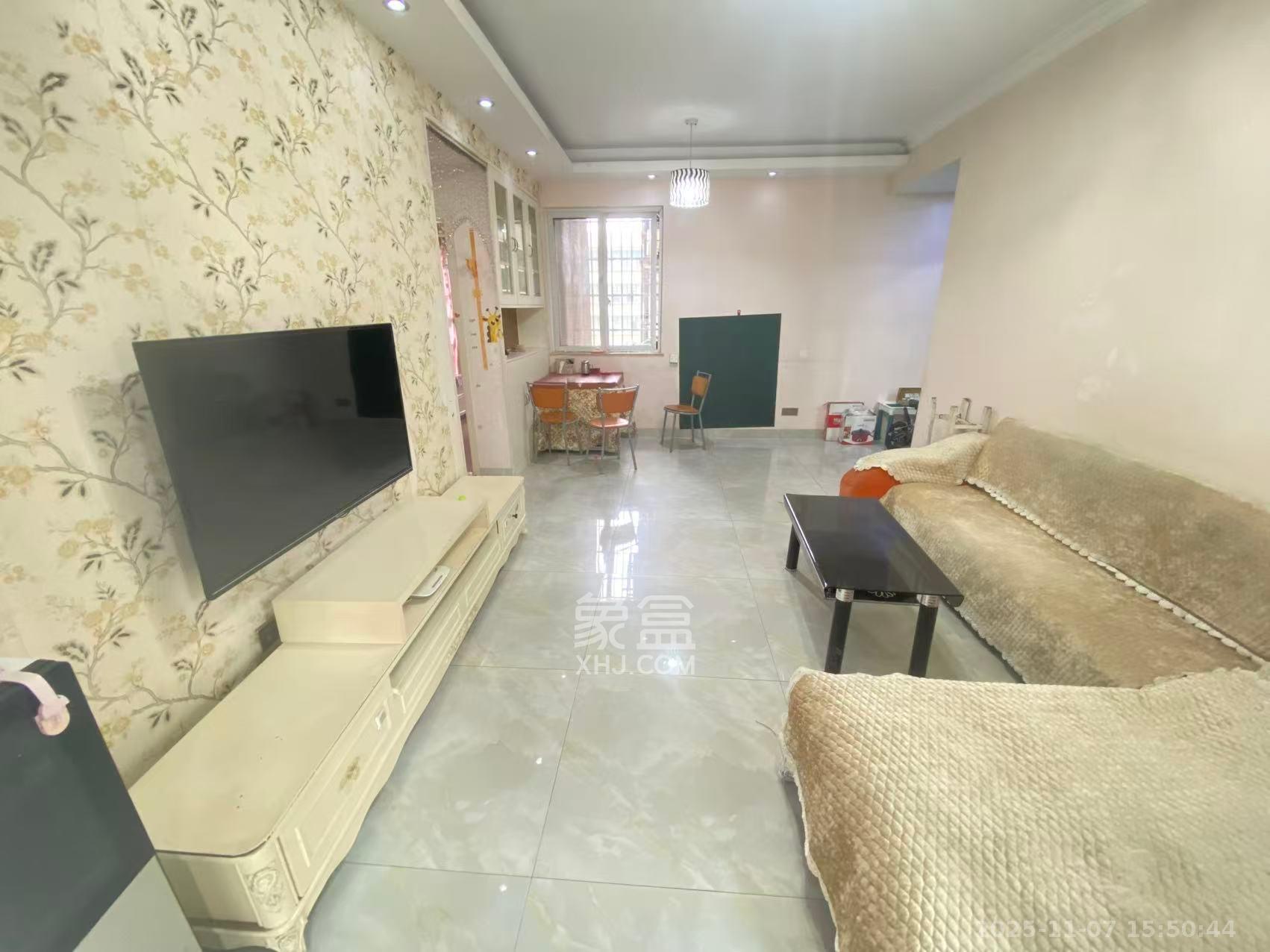 鑫科明珠 2室2厅1卫 2200.0元/月 鑫科明珠 2室2厅1卫 2200.0元/月室内图