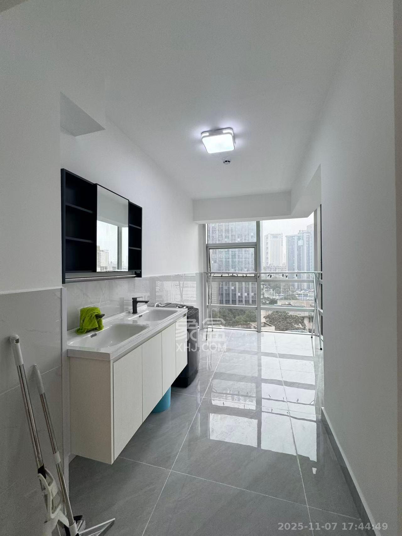 明城国际 3室1厅1卫 4200.0元/月 明城国际 3室1厅1卫 4200.0元/月室内图