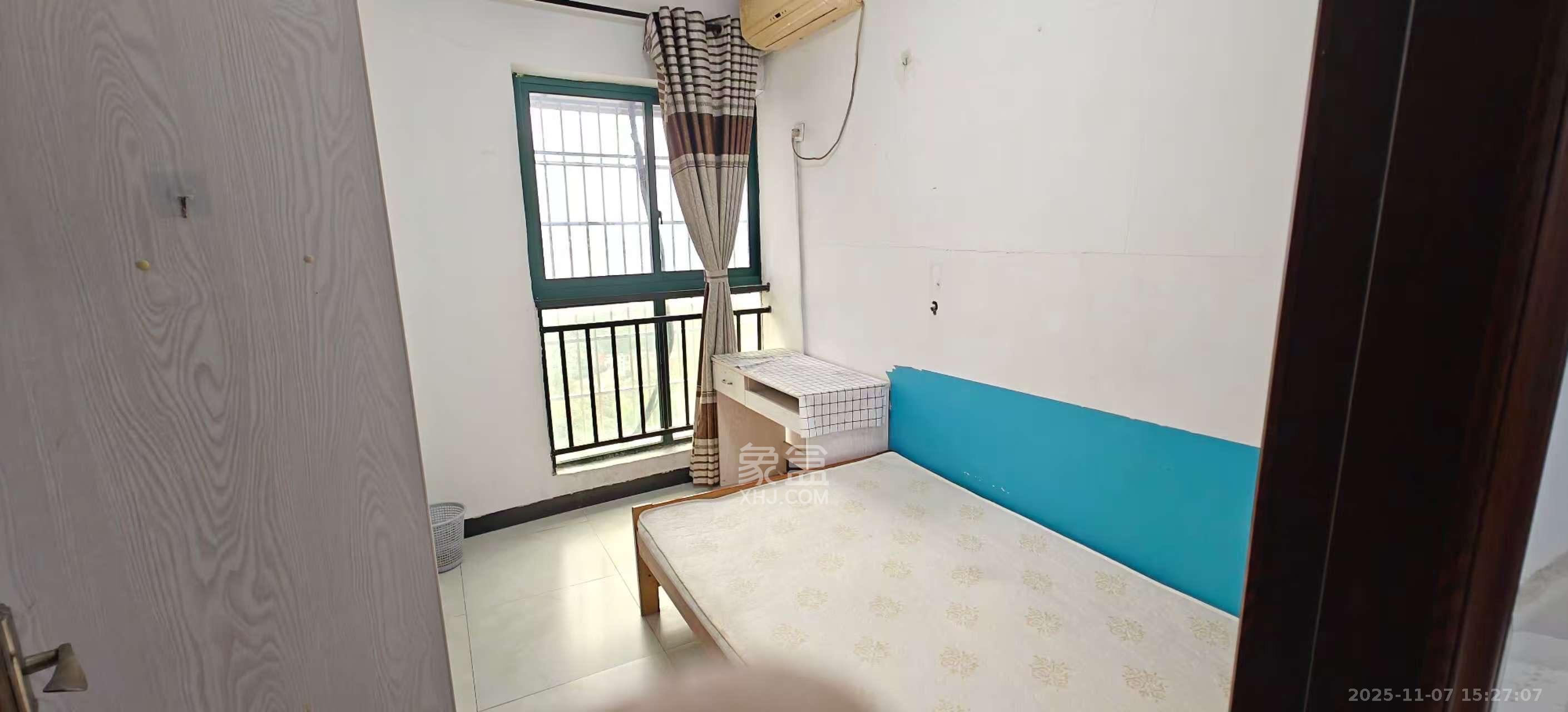 湖韵佳苑 1室1厅1卫 1500.0元/月 湖韵佳苑 1室1厅1卫 1500.0元/月室内图