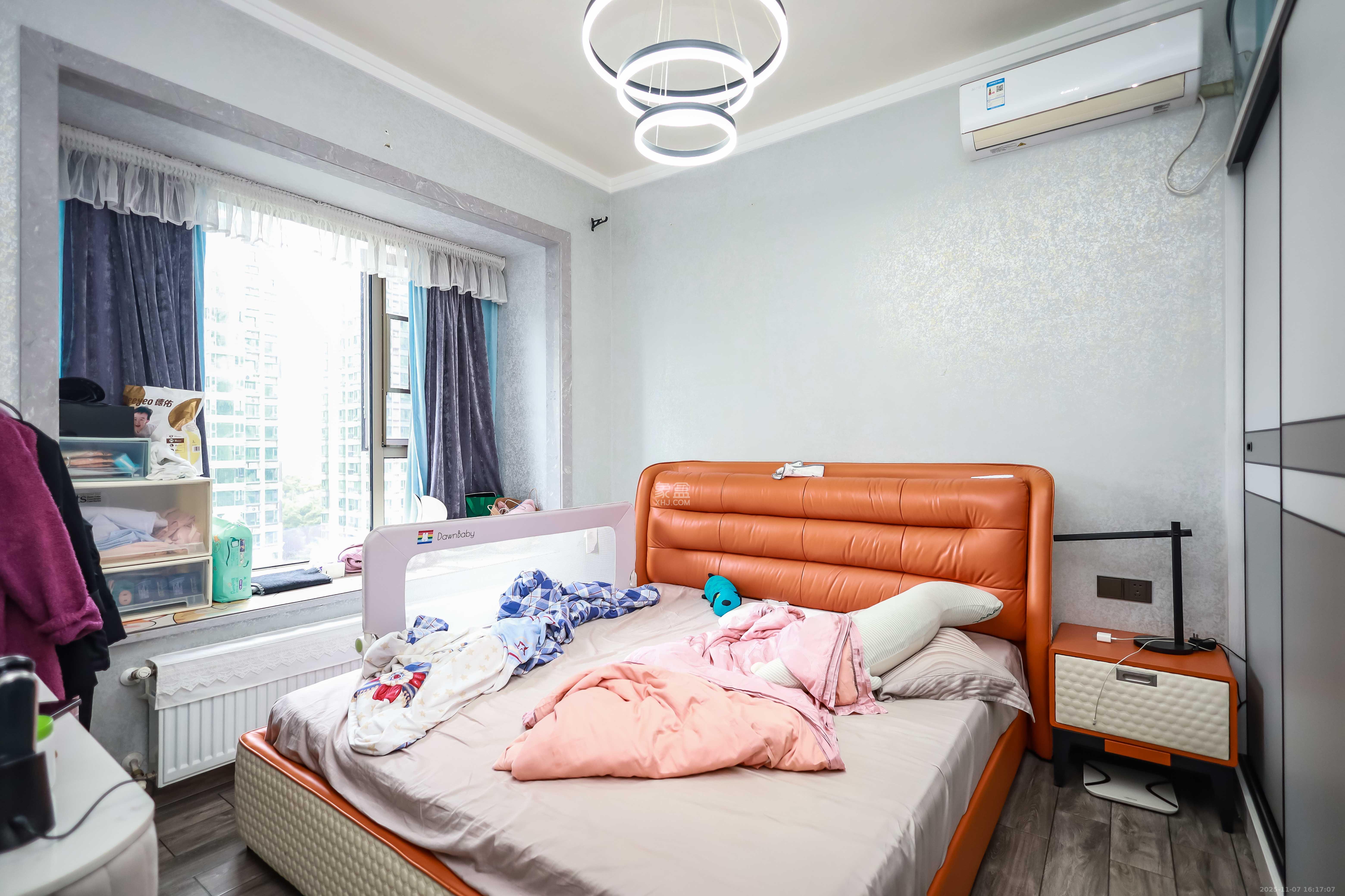 万象府台 3室2厅1卫 178.0万 万象府台 3室2厅1卫 178.0万卧室