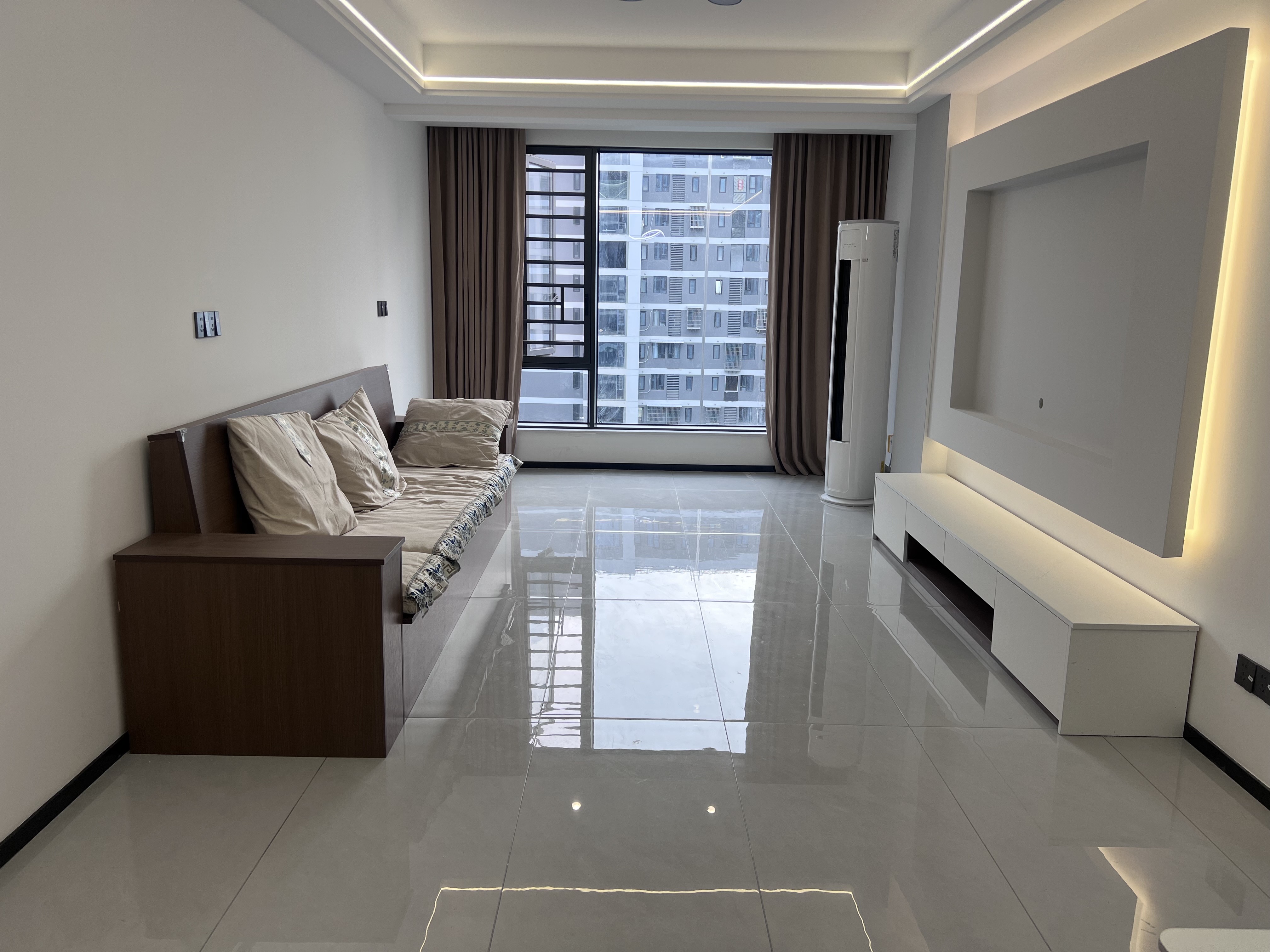 谷山景苑  2室2厅1卫    2000.0元/月户型图