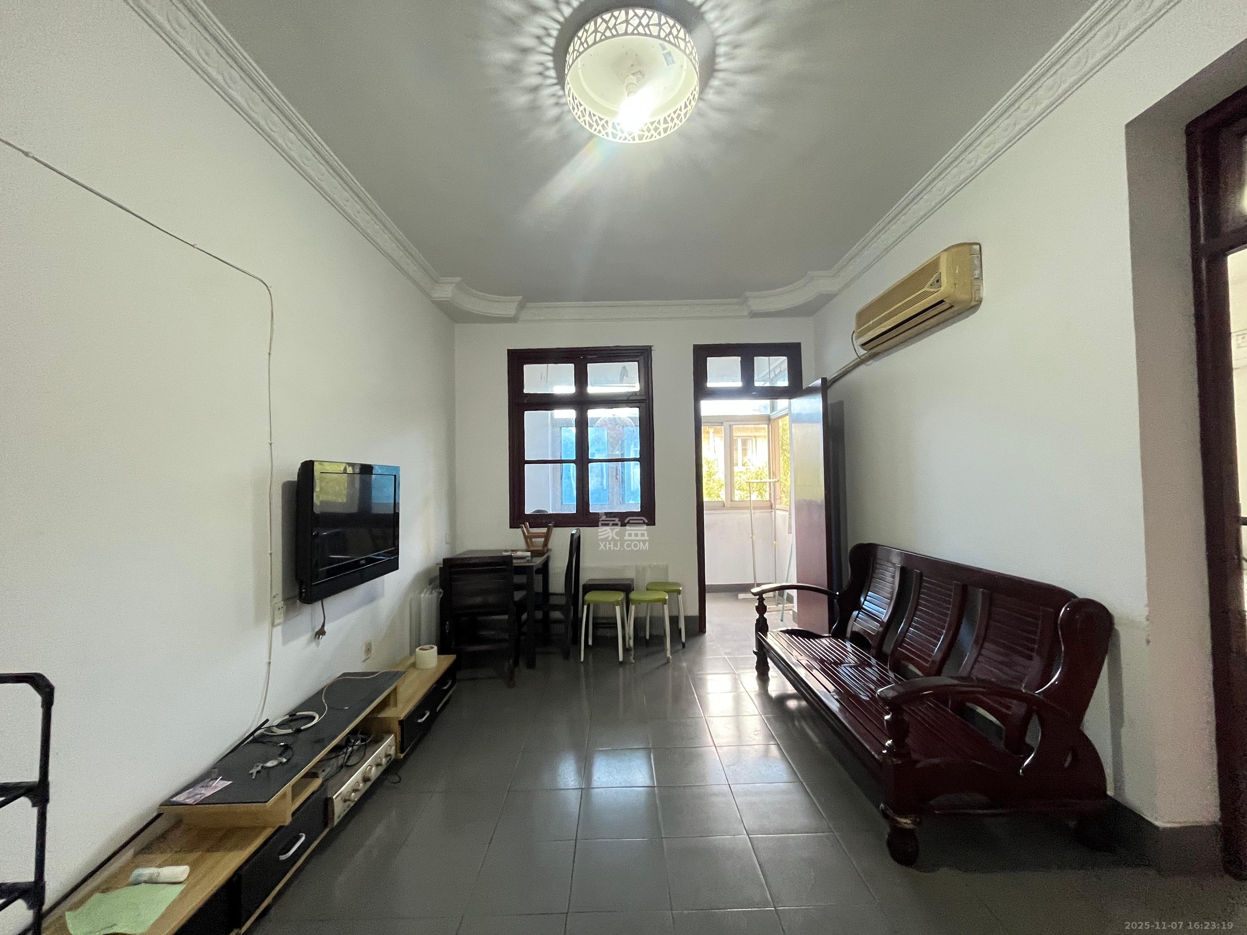 小林子冲社区  2室1厅1卫    1300.0元/月